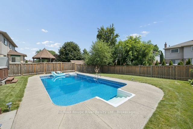 Photo 47 of 12 Jason Drive, Whitby, Pringle Creek — HOMEH