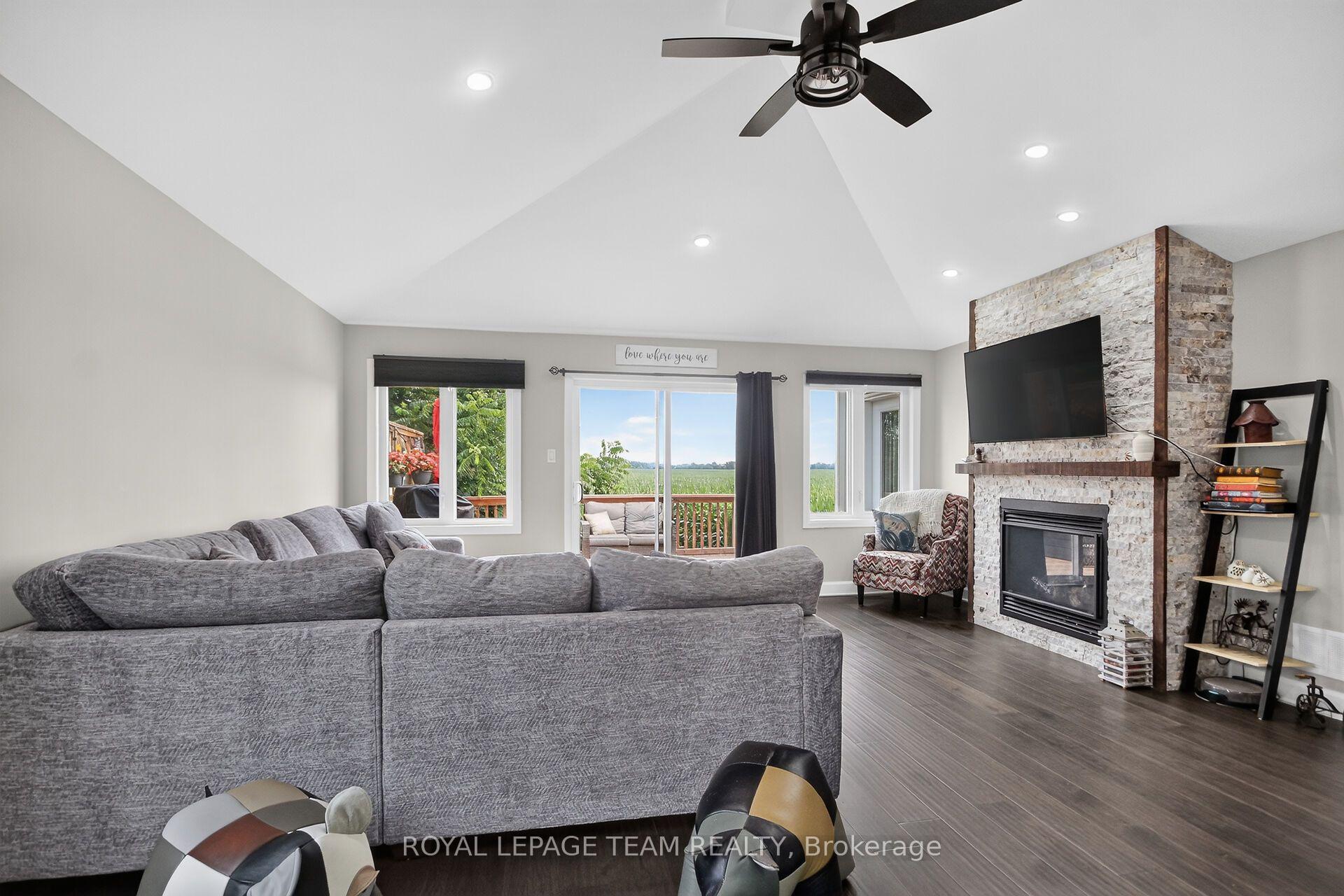 Photo 21 of 109 James Street, North Dundas, Winchester — HOMEH
