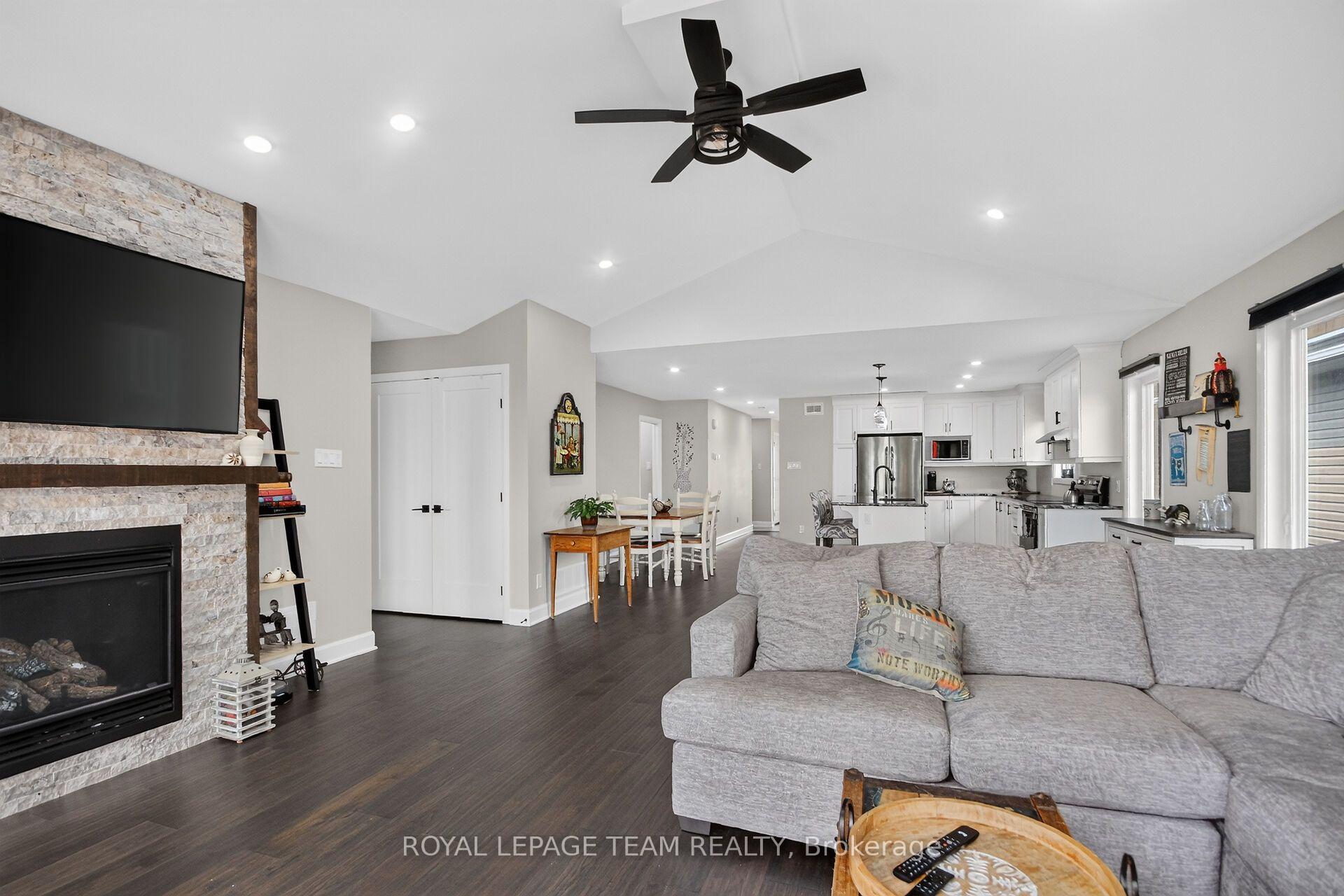 Photo 23 of 109 James Street, North Dundas, Winchester — HOMEH