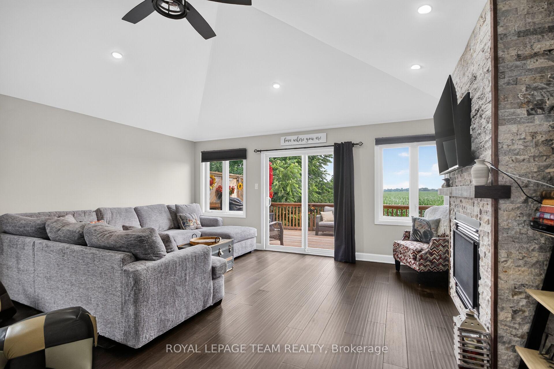 Photo 25 of 109 James Street, North Dundas, Winchester — HOMEH