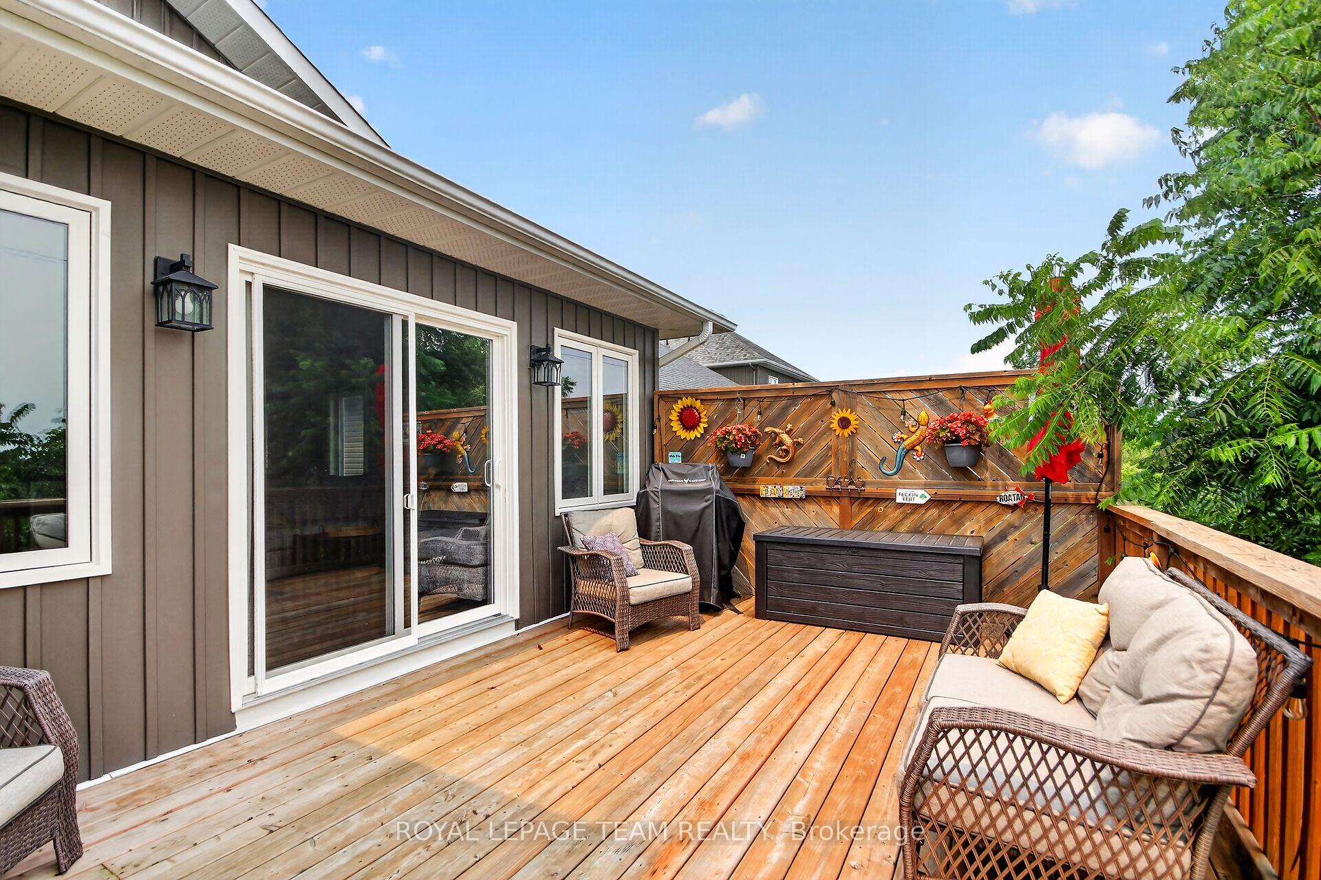 Photo 42 of 109 James Street, North Dundas, Winchester — HOMEH