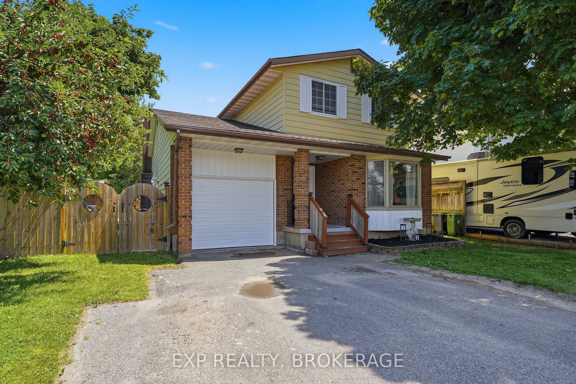 Photo 2 of 729 Allum Avenue, Kingston, South of Taylor-Kidd Blvd — HOMEH