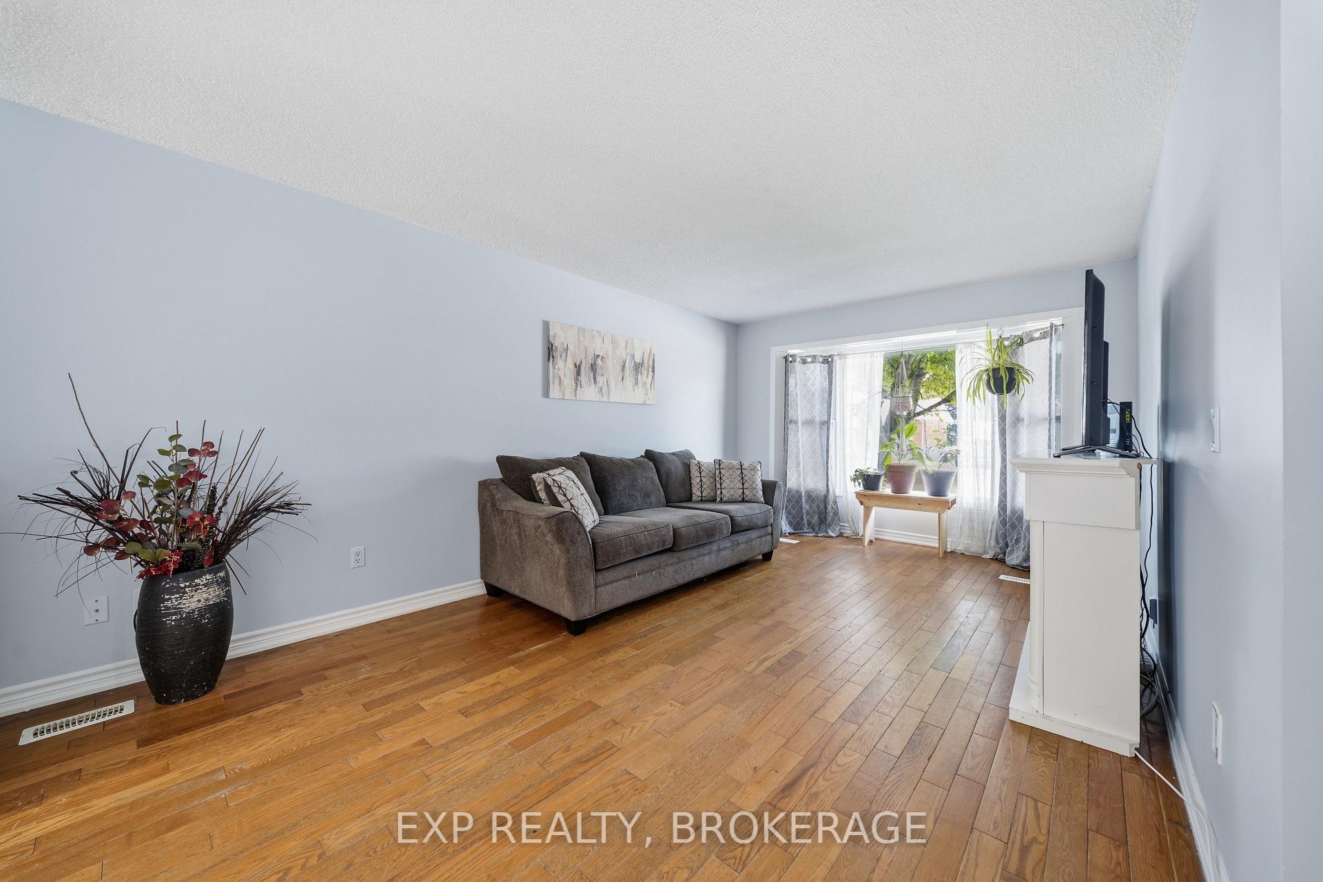 Photo 13 of 729 Allum Avenue, Kingston, South of Taylor-Kidd Blvd — HOMEH