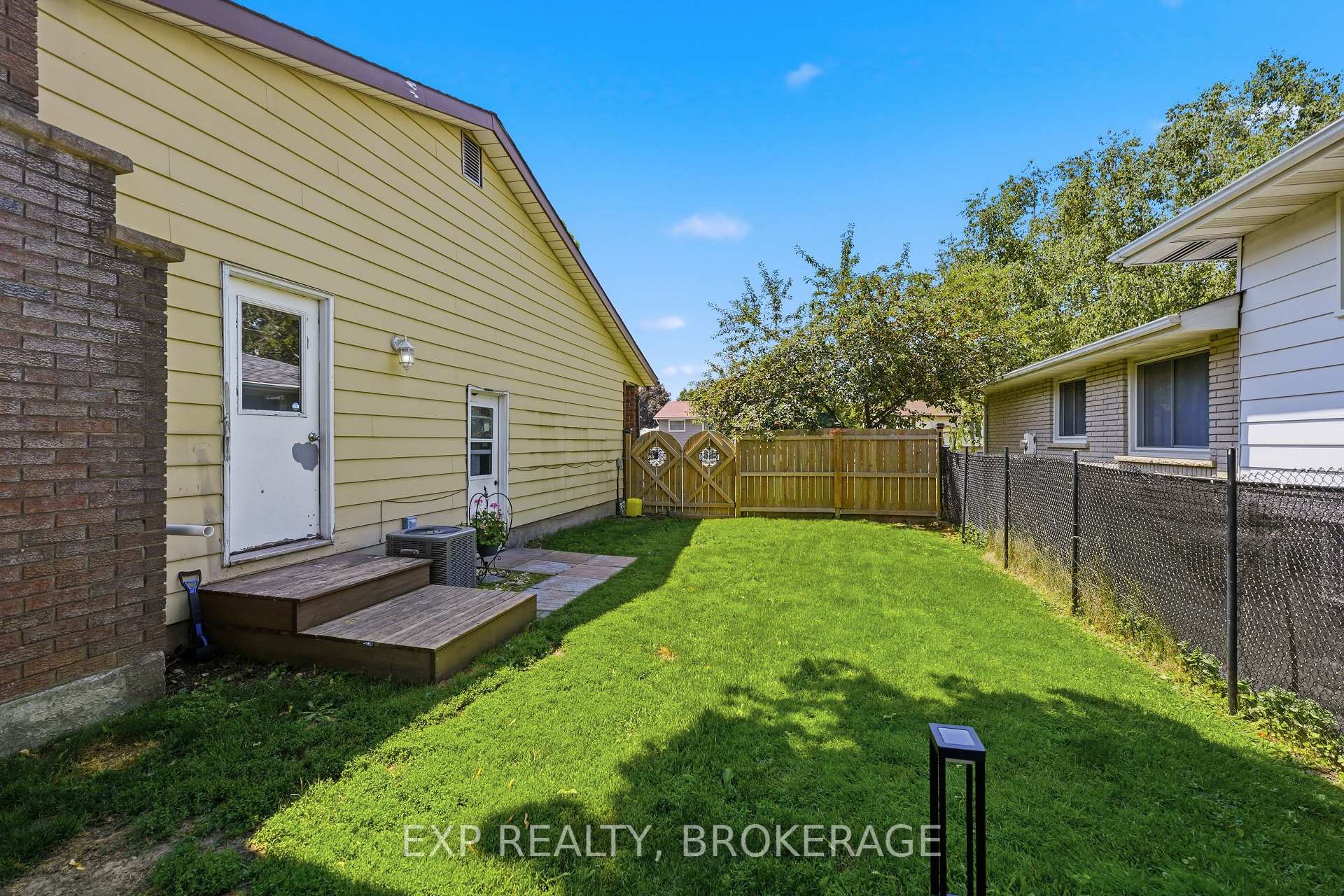 Photo 41 of 729 Allum Avenue, Kingston, South of Taylor-Kidd Blvd — HOMEH