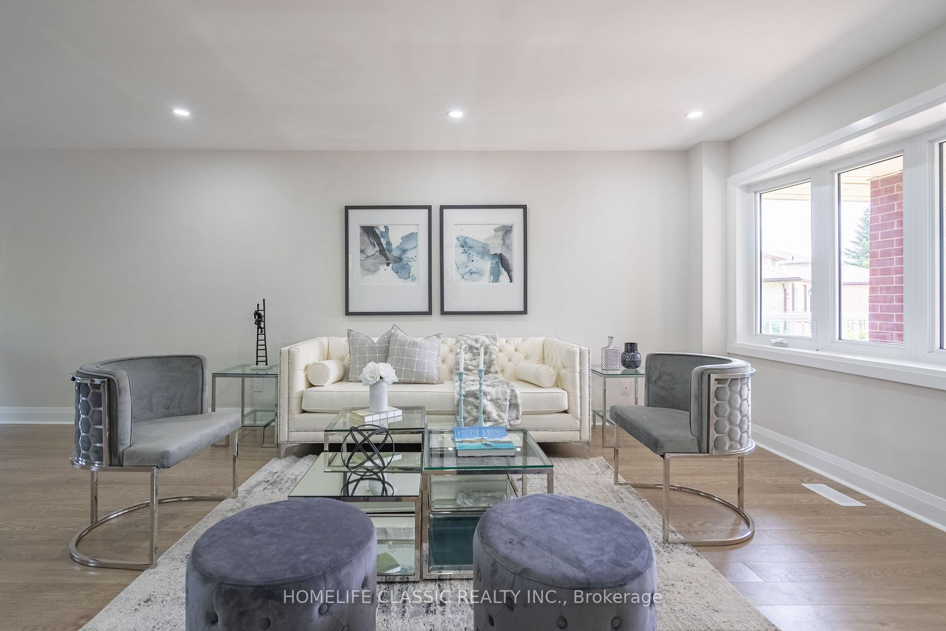 Photo 5 of 32 Rosenfeld Drive, Barrie, Grove East — HOMEH