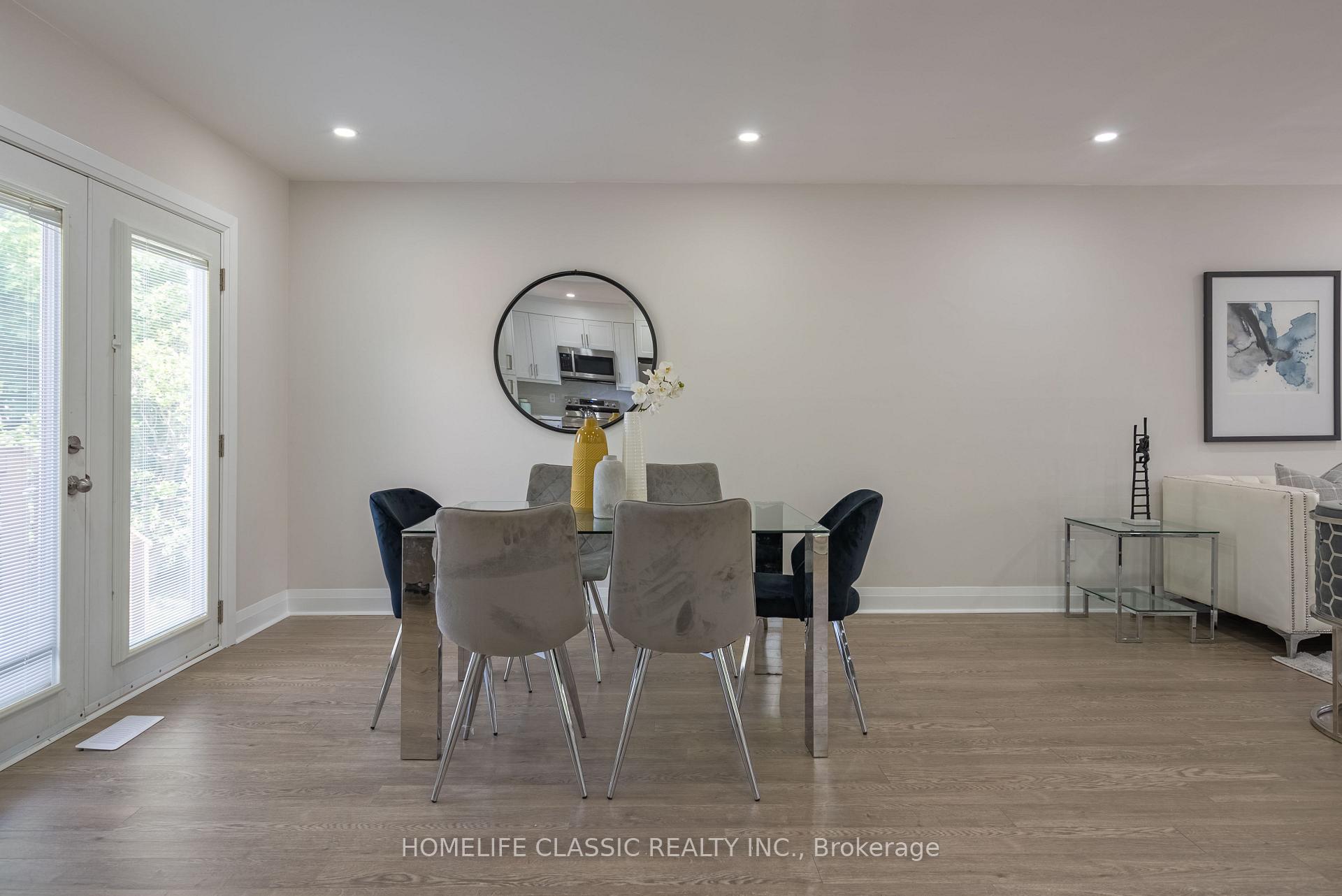 Photo 12 of 32 Rosenfeld Drive, Barrie, Grove East — HOMEH