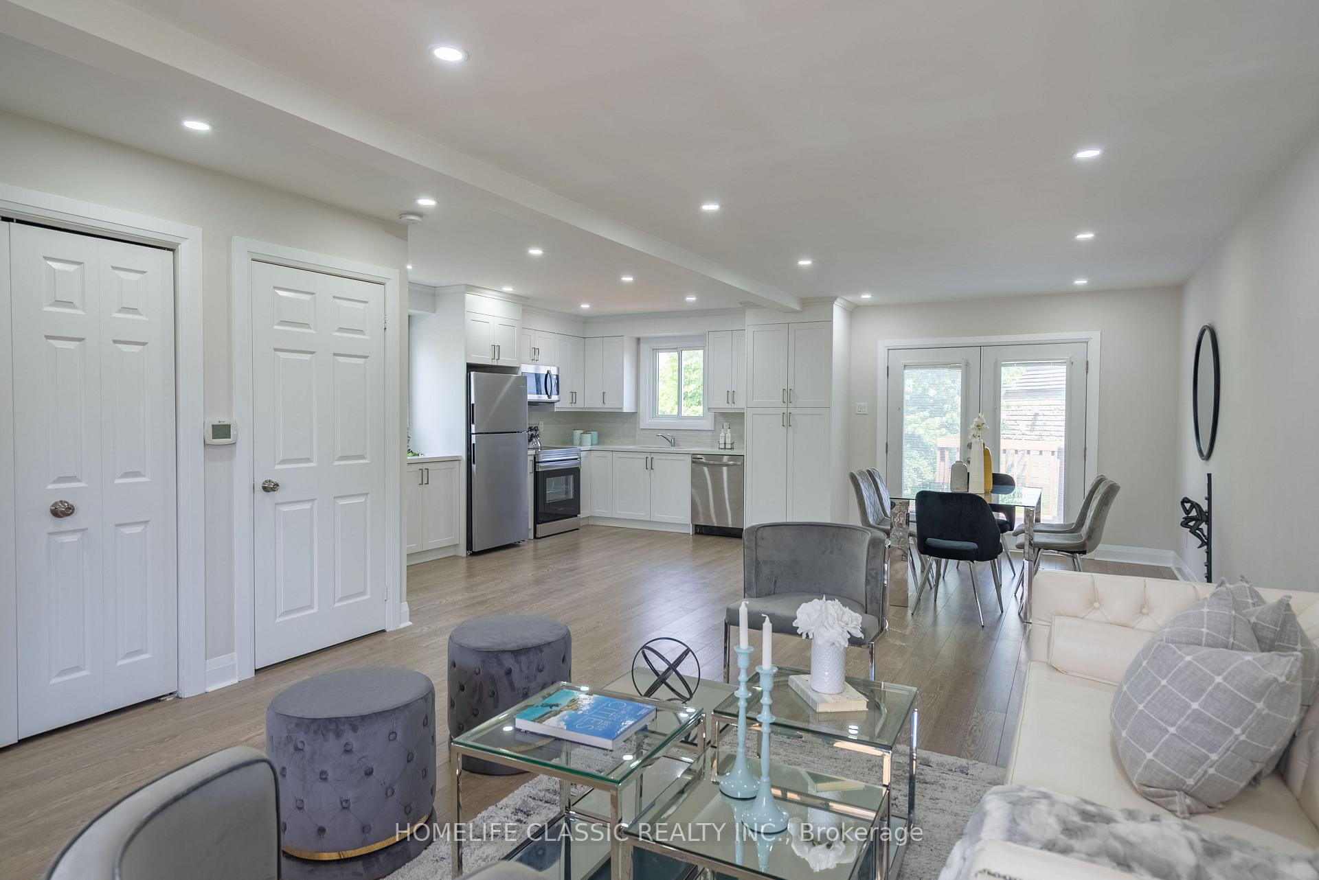Photo 15 of 32 Rosenfeld Drive, Barrie, Grove East — HOMEH