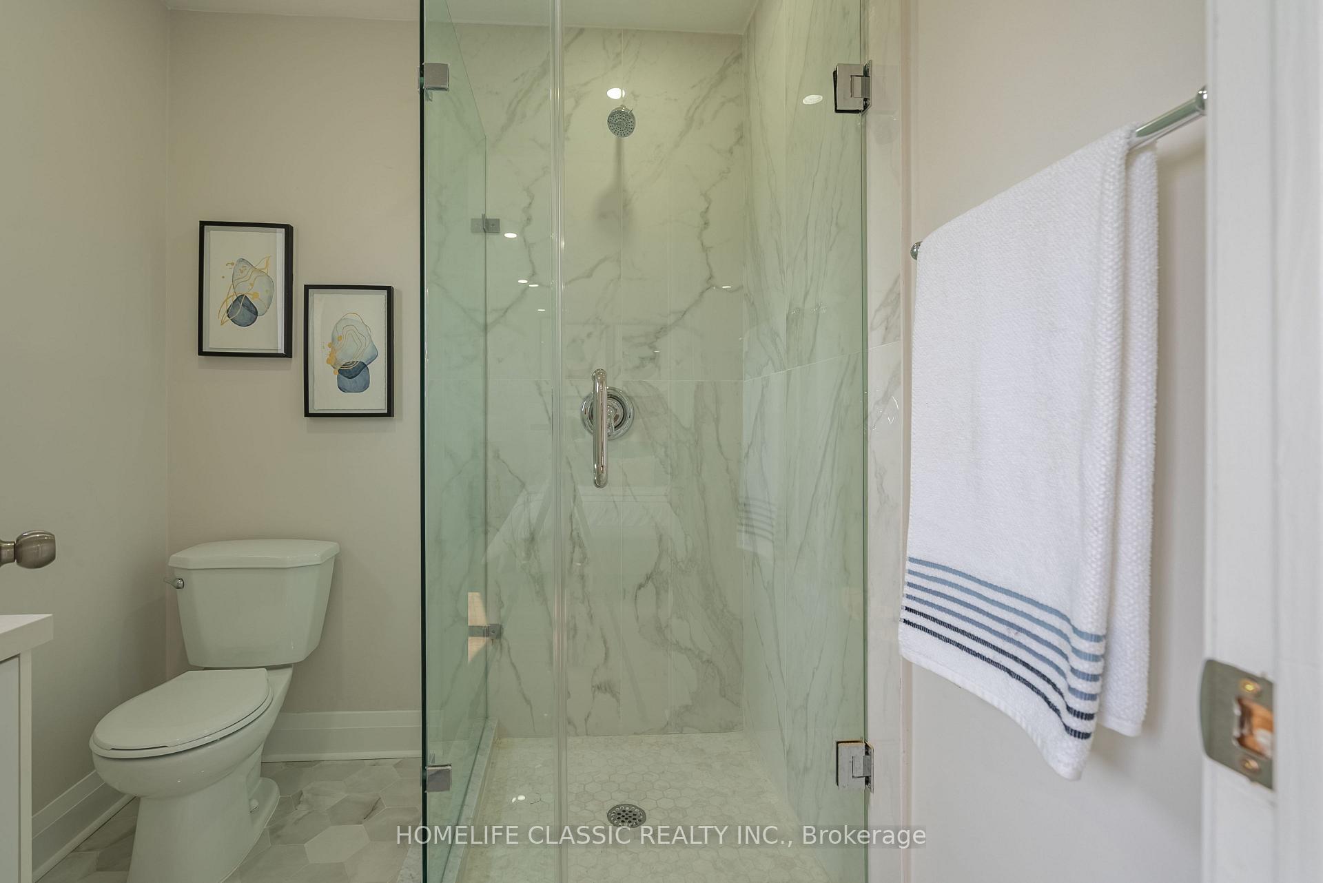 Photo 19 of 32 Rosenfeld Drive, Barrie, Grove East — HOMEH