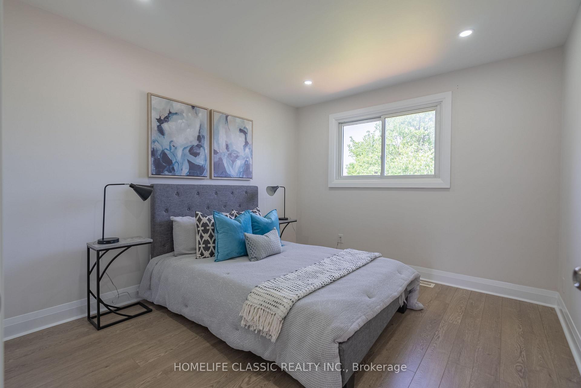 Photo 23 of 32 Rosenfeld Drive, Barrie, Grove East — HOMEH
