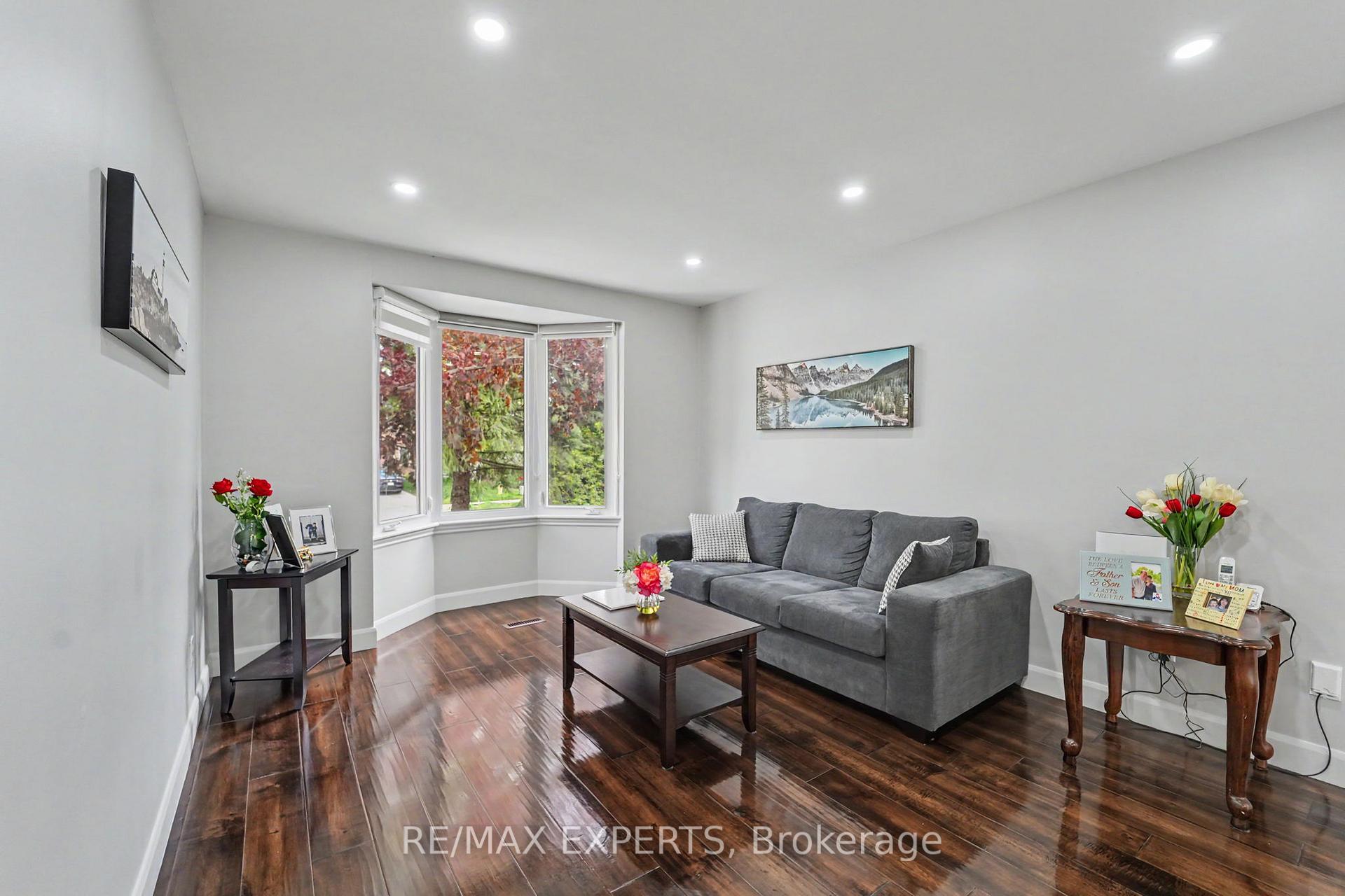 Photo 7 of 4 Willis Drive, New Tecumseth, Alliston — HOMEH