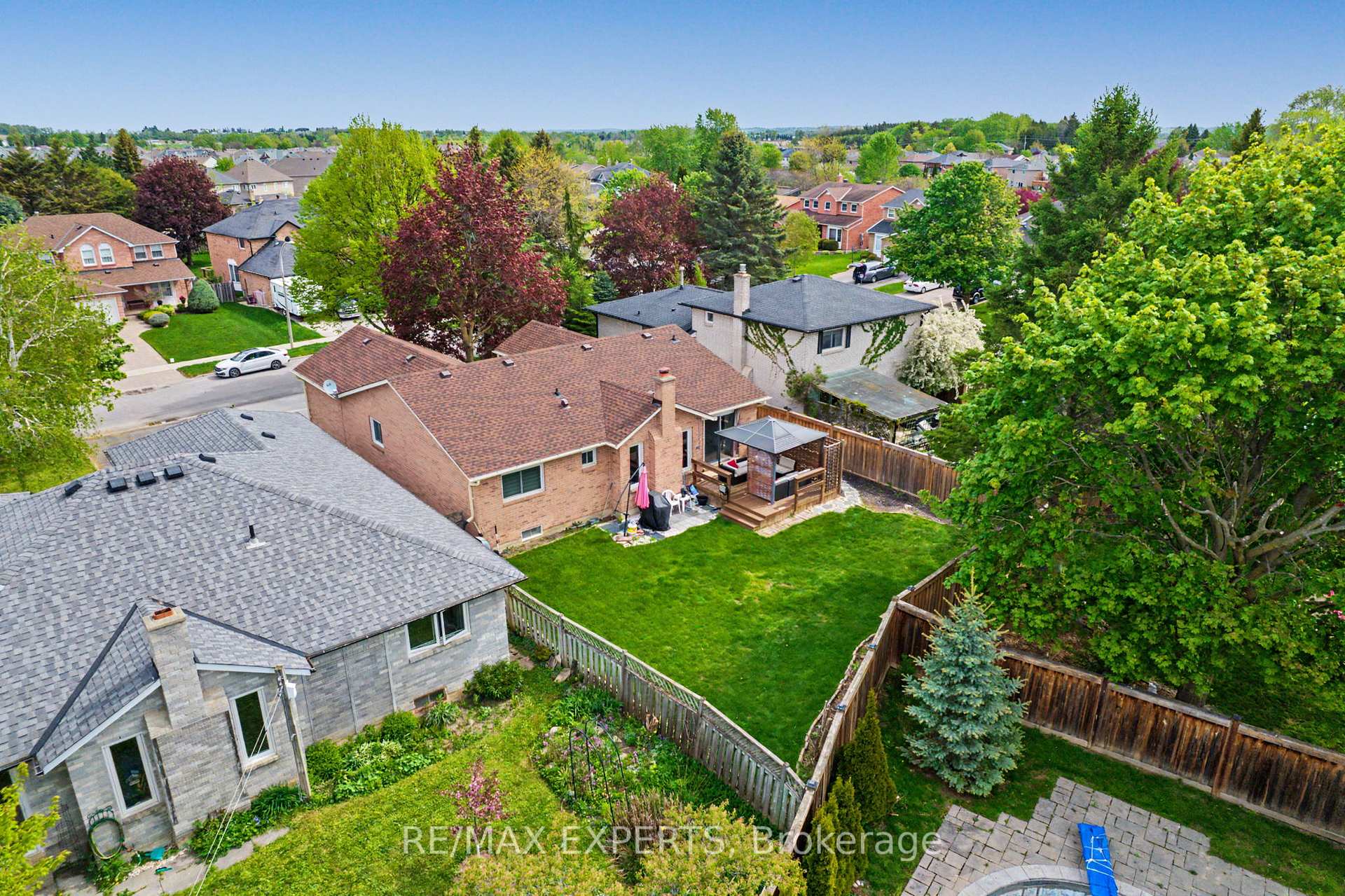 Photo 41 of 4 Willis Drive, New Tecumseth, Alliston — HOMEH
