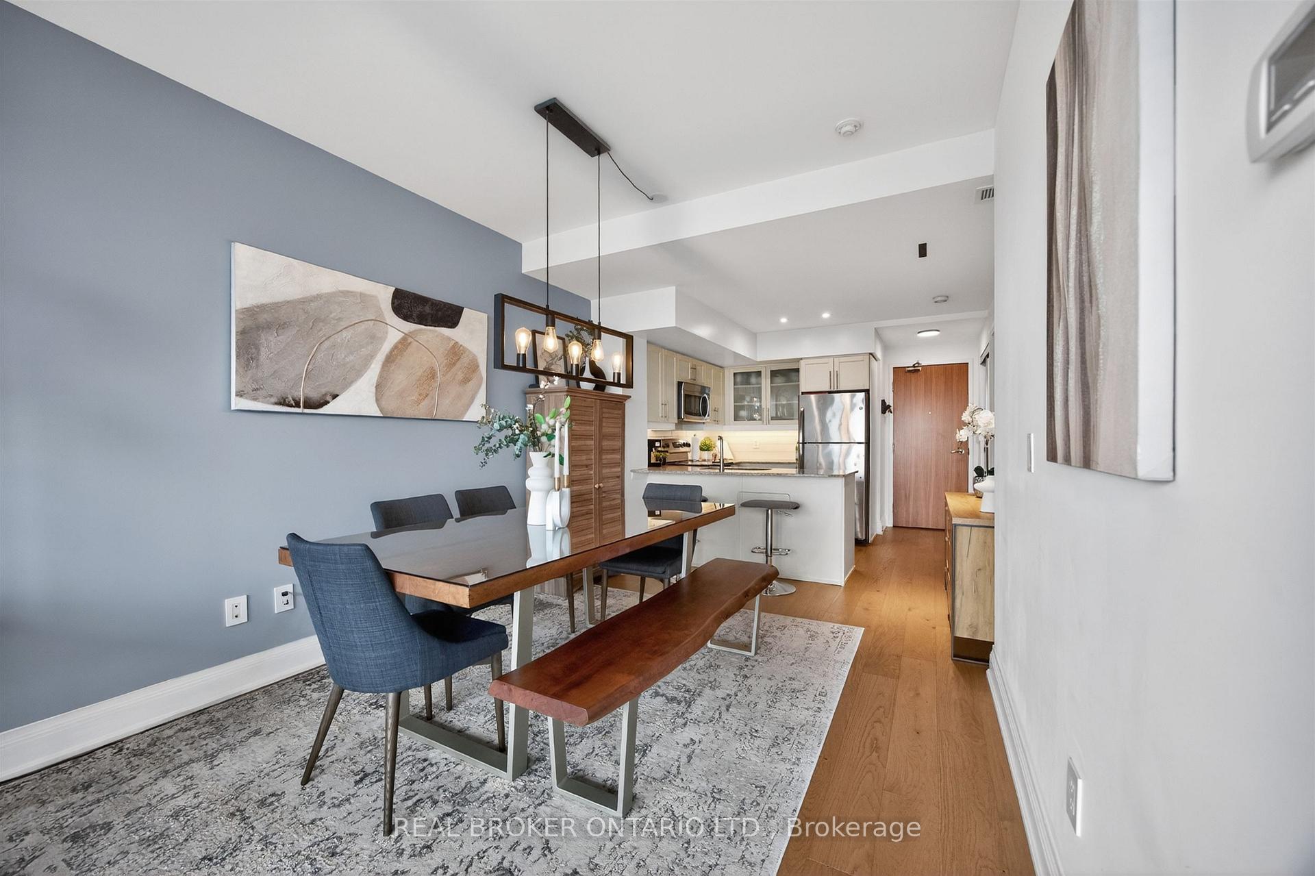 Photo 6 of Unit 4603, 2191 Yonge Street, Toronto, Mount Pleasant West — HOMEH