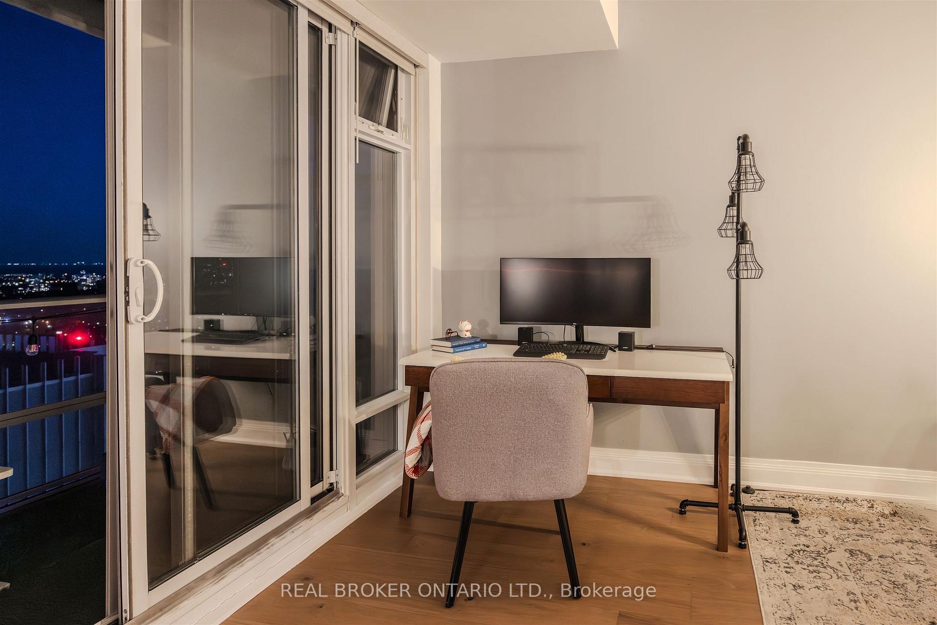Photo 16 of Unit 4603, 2191 Yonge Street, Toronto, Mount Pleasant West — HOMEH
