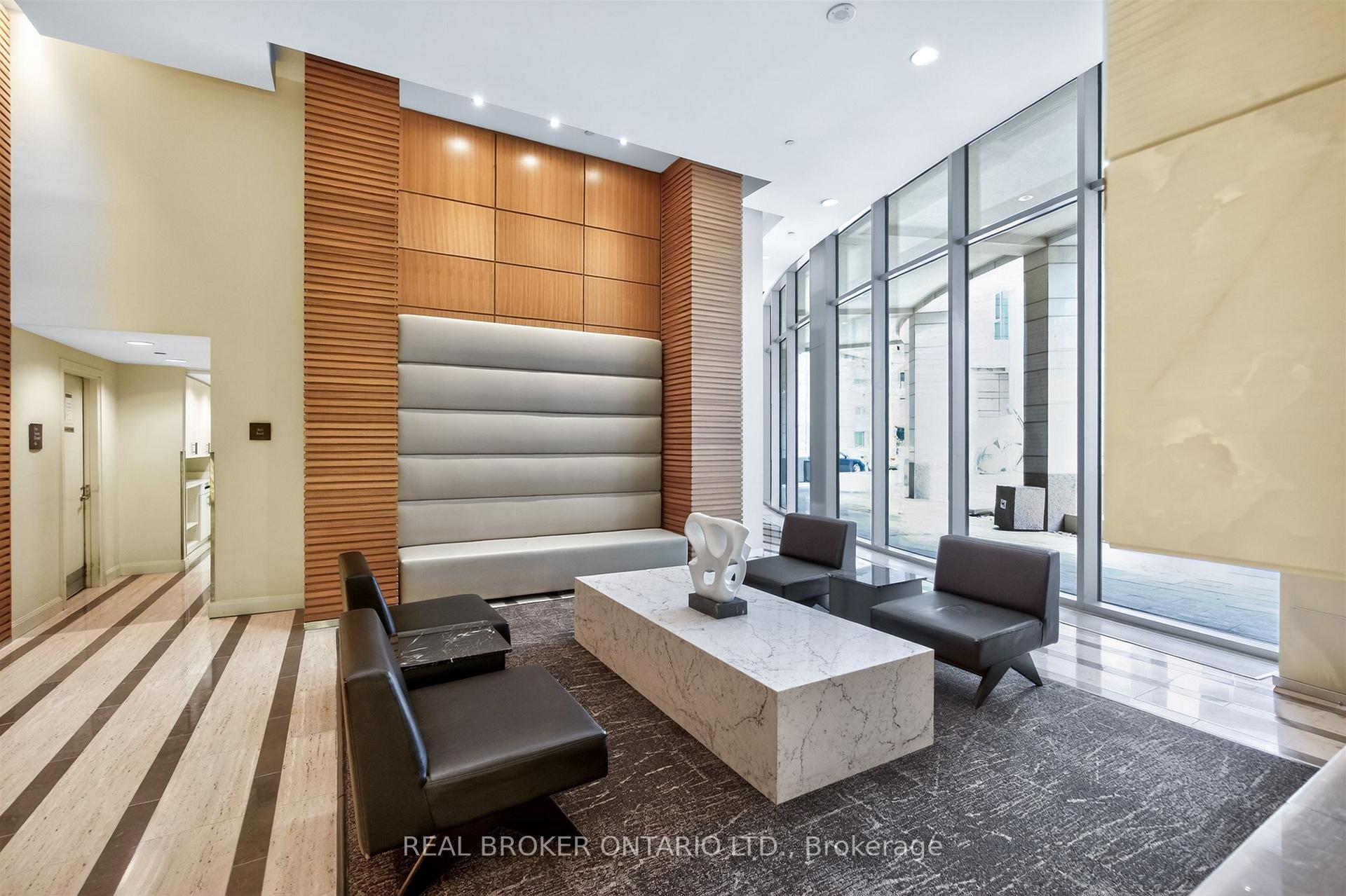 Photo 32 of Unit 4603, 2191 Yonge Street, Toronto, Mount Pleasant West — HOMEH