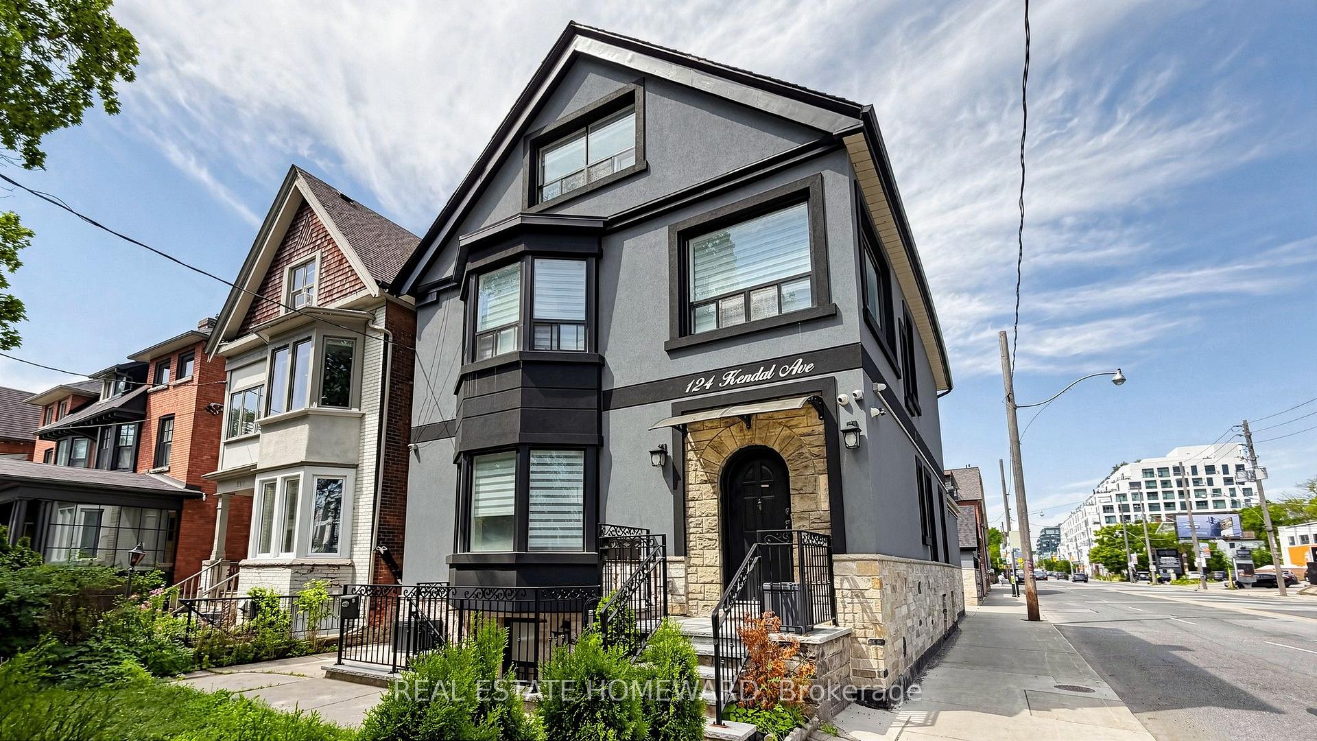 Photo 1 of Unit 3, 124 Kendal Avenue, Toronto, The Annex — HOMEH