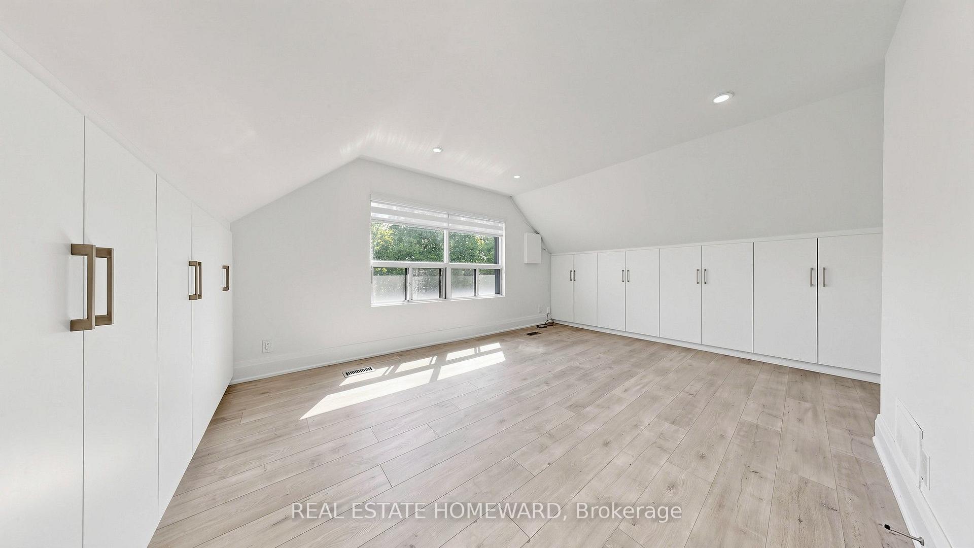 Photo 8 of Unit 3, 124 Kendal Avenue, Toronto, The Annex — HOMEH