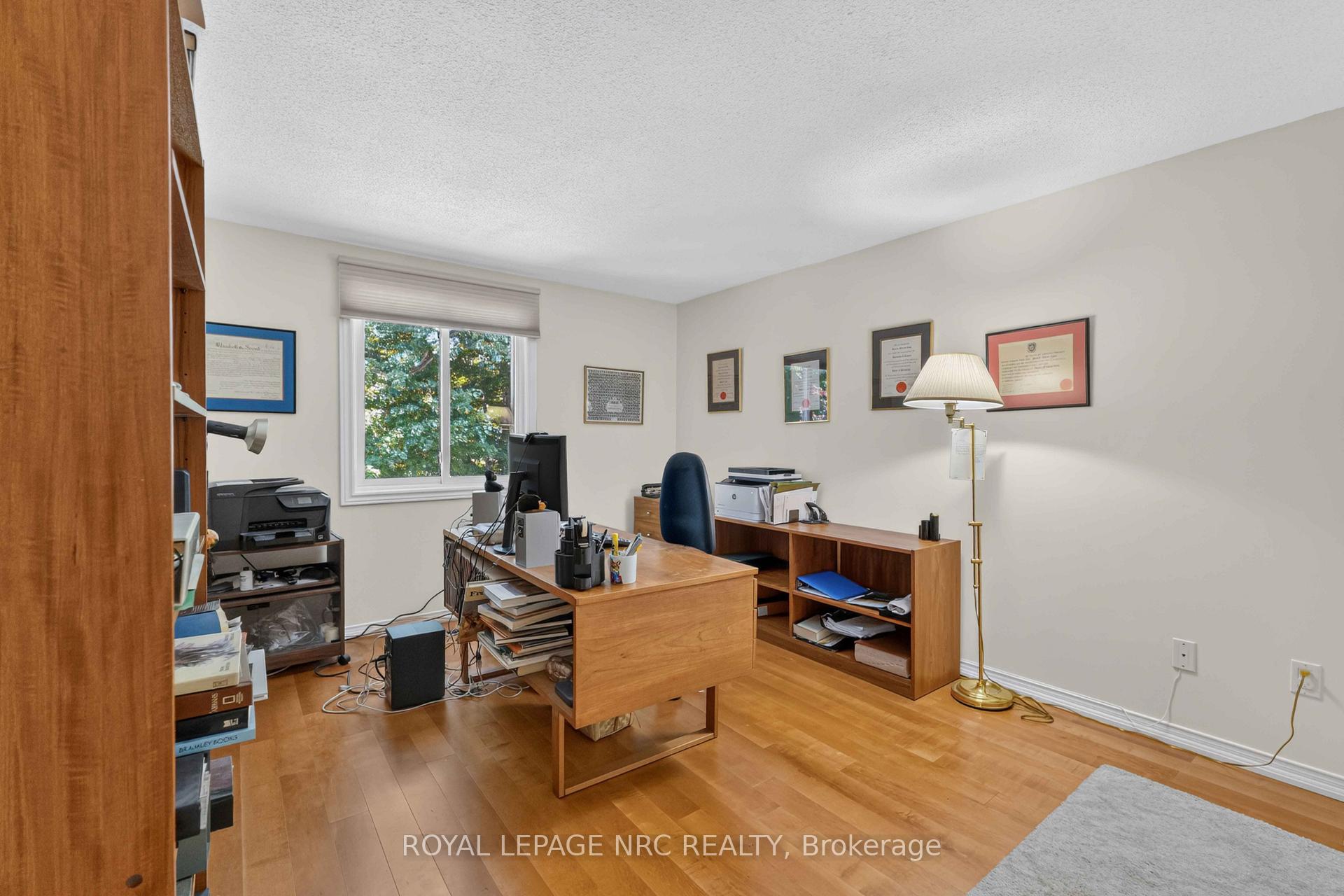 Photo 28 of 51 Forestview Drive, Hamilton, Dundas — HOMEH