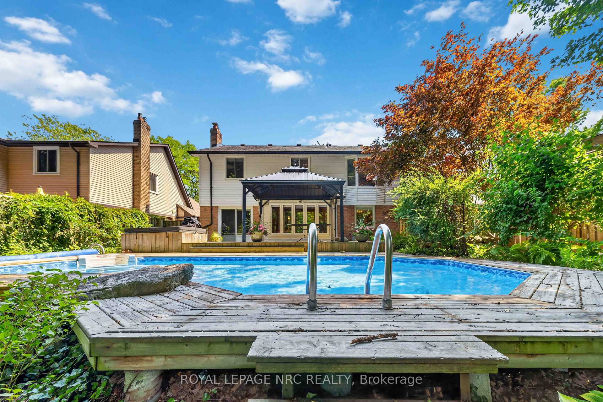 Photo 34 of 51 Forestview Drive, Hamilton, Dundas — HOMEH