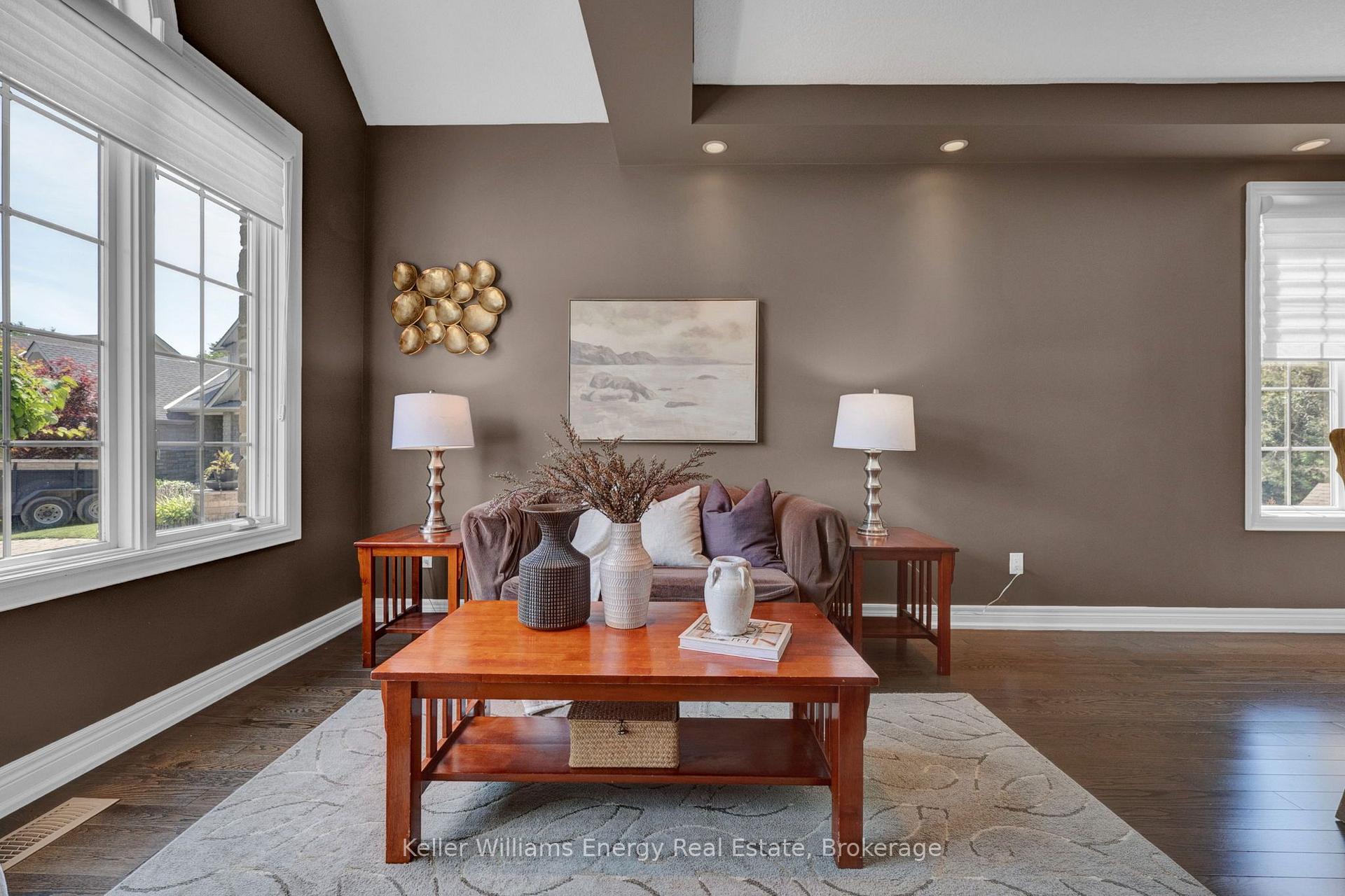 Photo 6 of 2338 Pindar Crescent, Oshawa, Kedron — HOMEH
