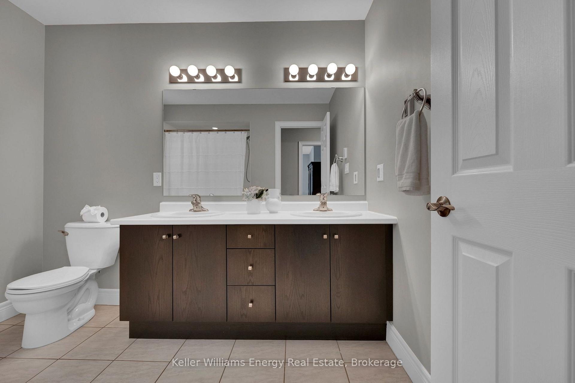 Photo 32 of 2338 Pindar Crescent, Oshawa, Kedron — HOMEH