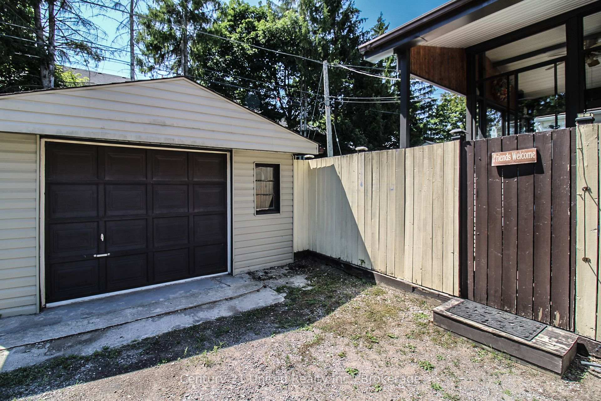 Photo 4 of 783 St Mary's Street, Peterborough, Otonabee Ward 1 — HOMEH