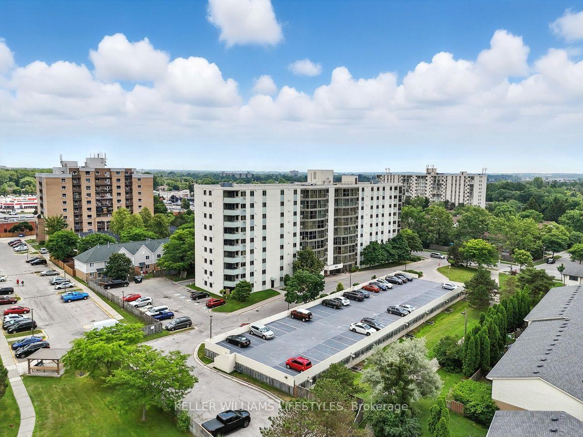 Front of Unit 909, 127 Belmont Drive