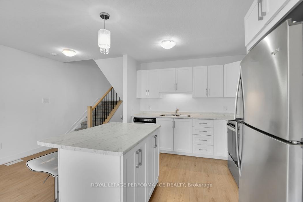 Photo 14 of 30 Whitcomb Crescent, Smiths Falls, Smiths Falls — HOMEH