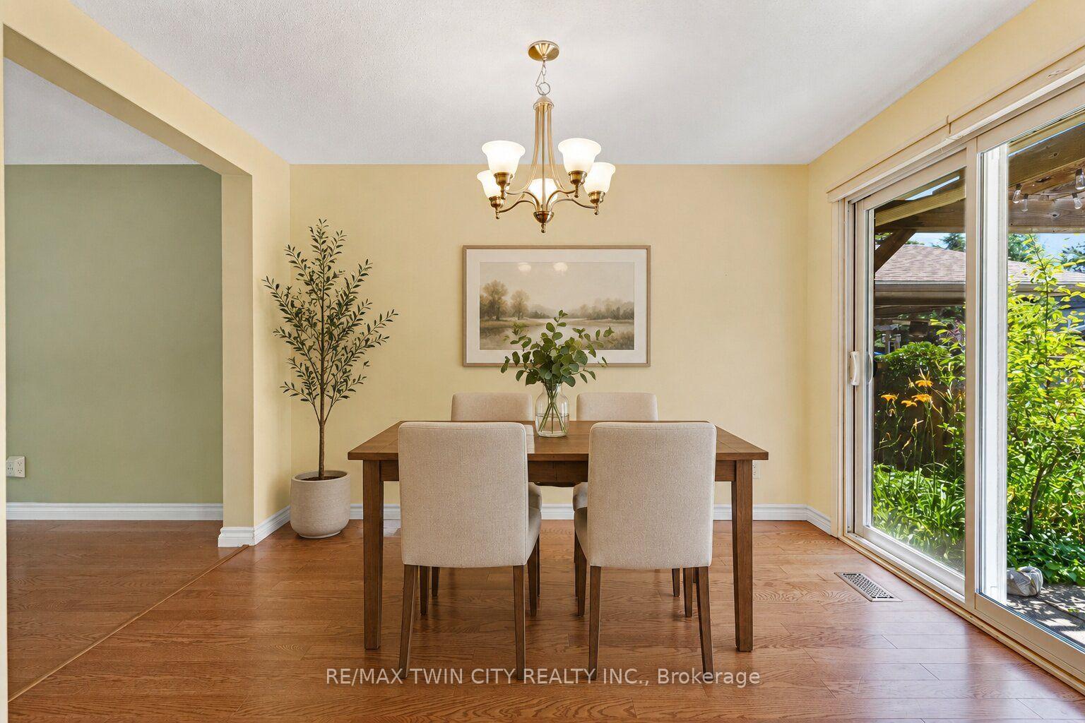 Photo 15 of 15 Lewis Crescent, Kitchener, Centreville Chicopee — HOMEH