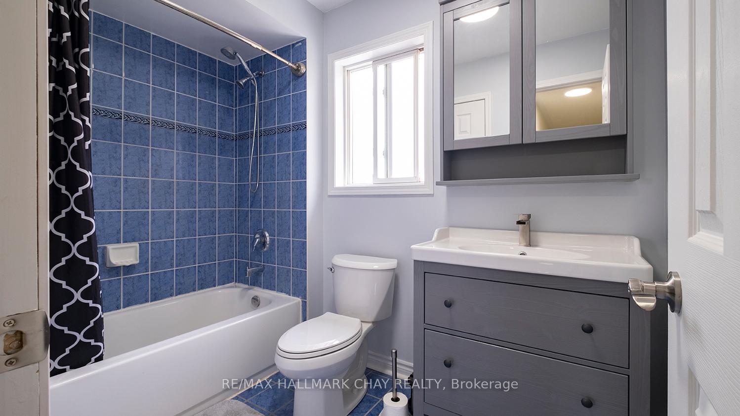 Photo 24 of 154 Maplewood Drive, Essa, Angus — HOMEH