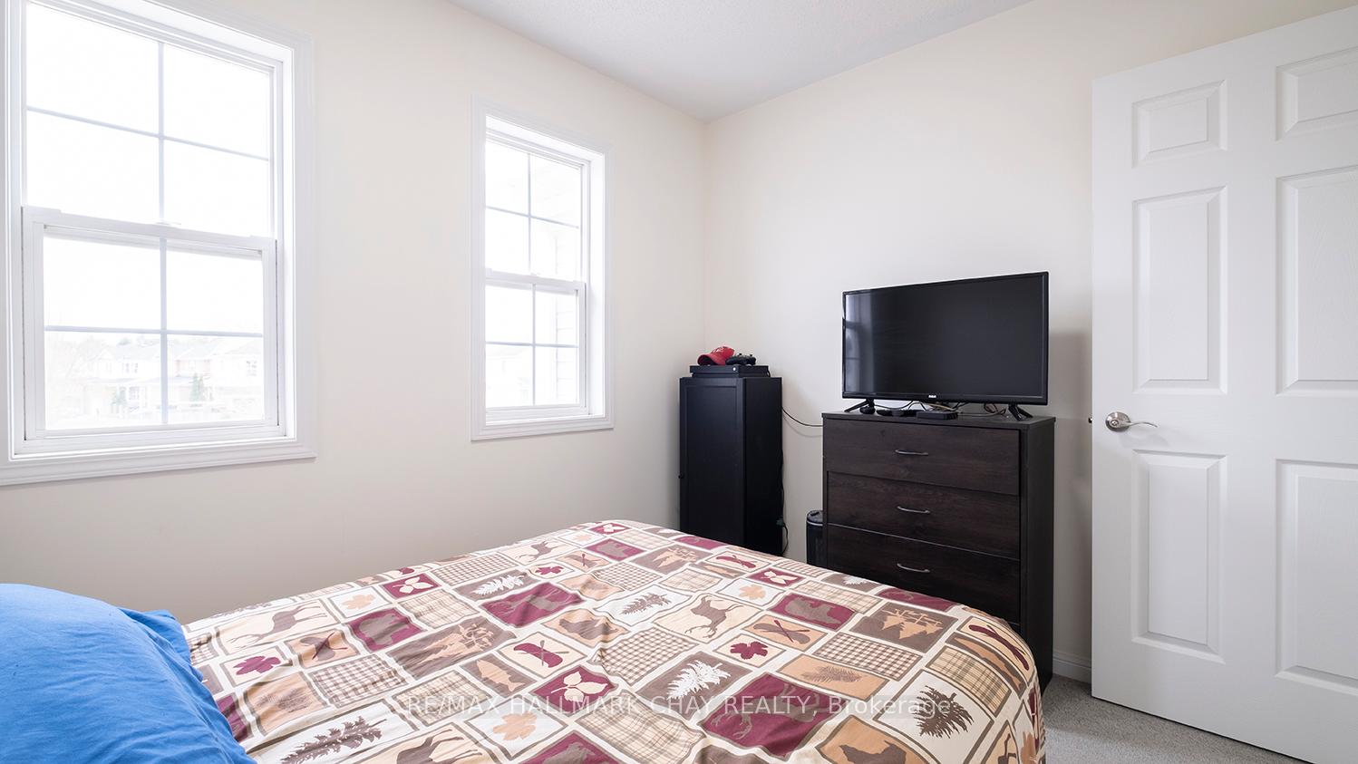 Photo 27 of 154 Maplewood Drive, Essa, Angus — HOMEH
