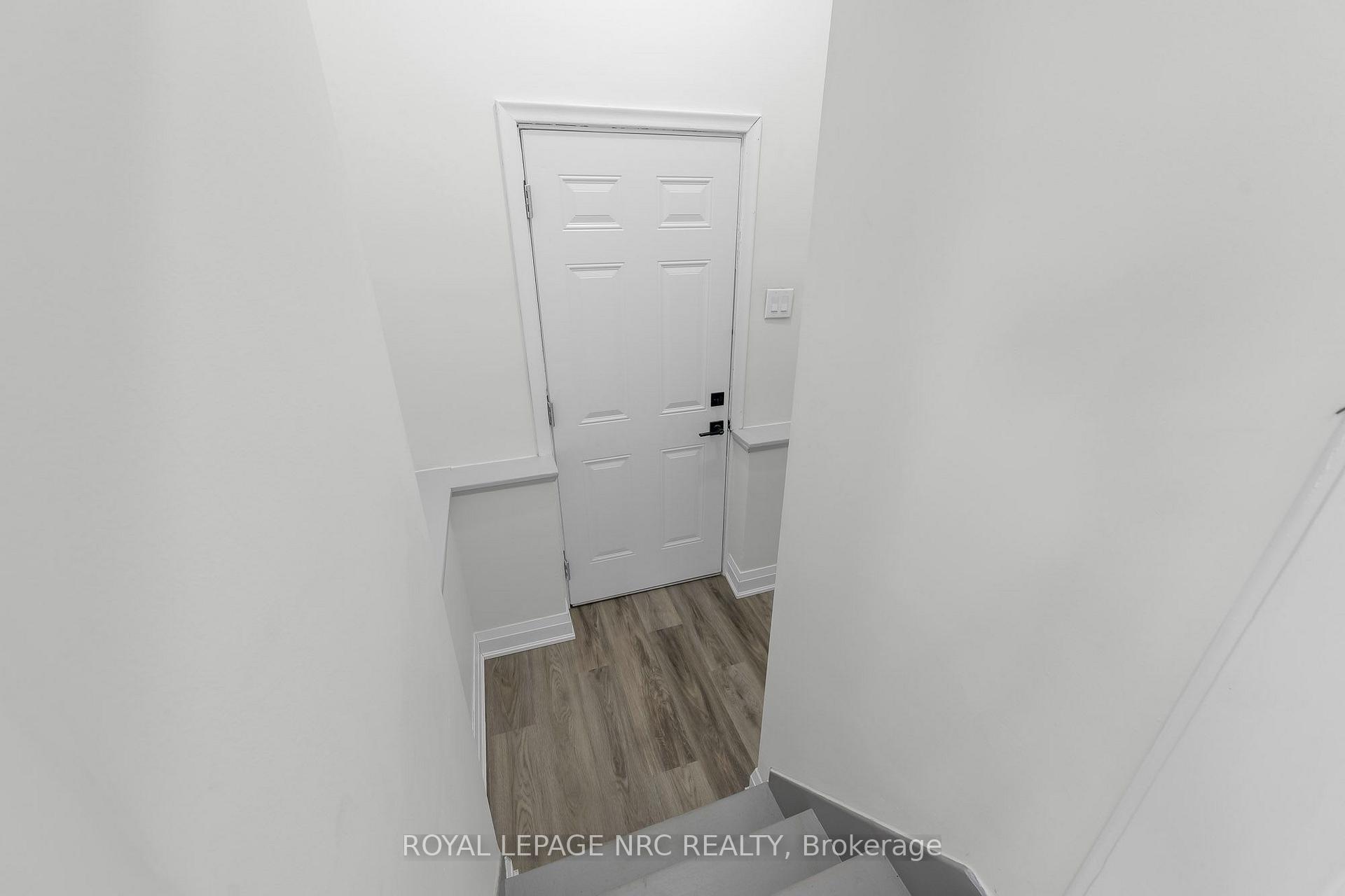 Photo 32 of 6069 Collins Drive, Niagara Falls, Arad/Fallsview — HOMEH