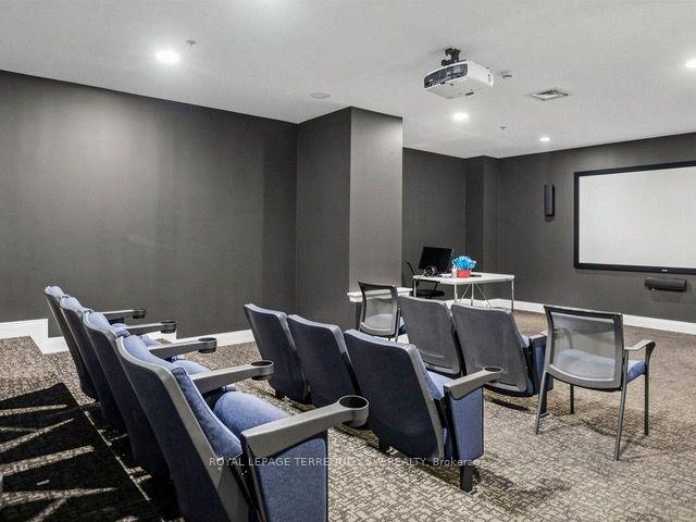 Photo 16 of Unit Th114, 12 Woodstream Boulevard, Vaughan, Vaughan Grove — HOMEH