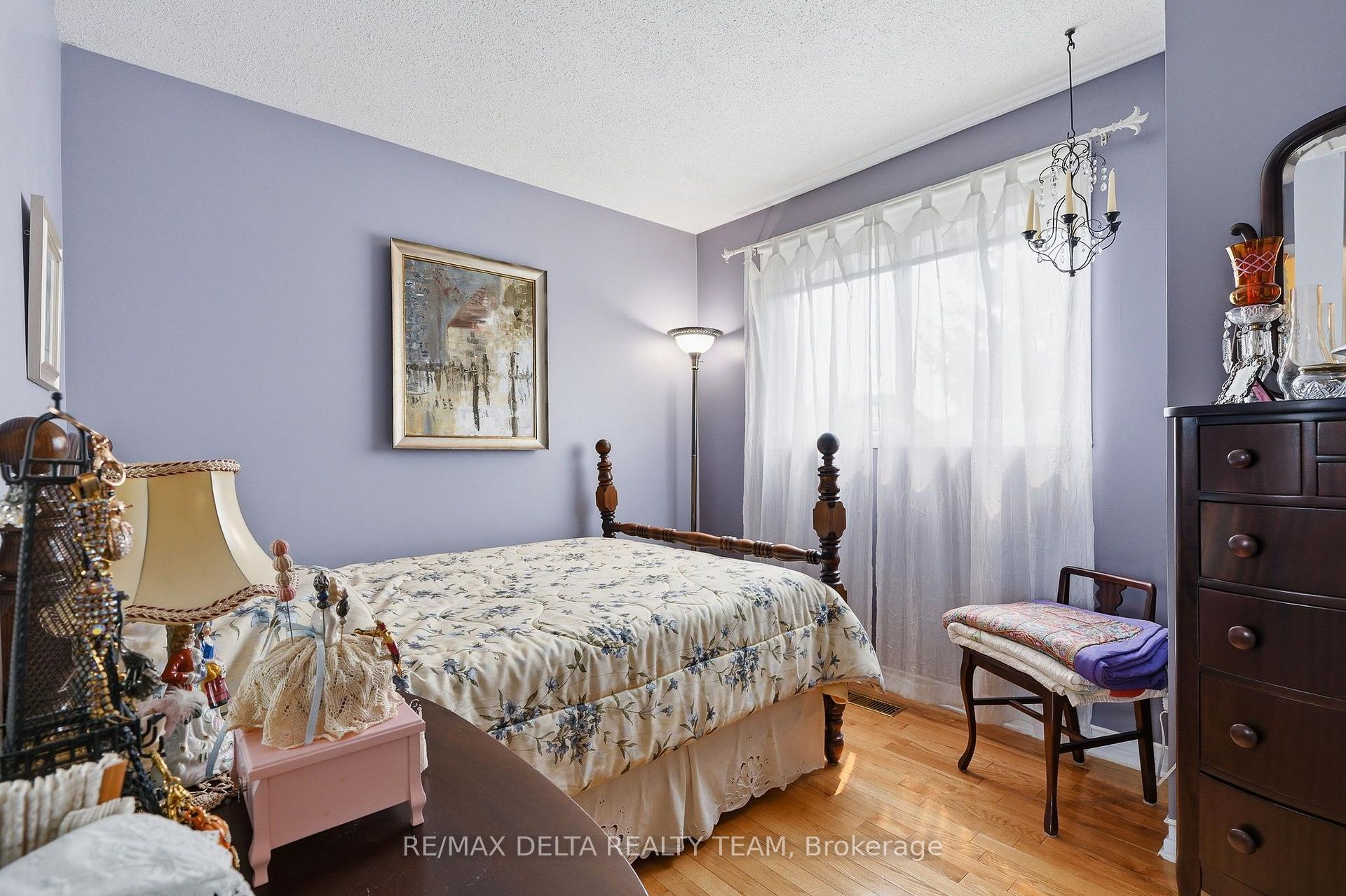 Photo 22 of 1091 St Lucia Place, Ottawa, Convent Glen North — HOMEH
