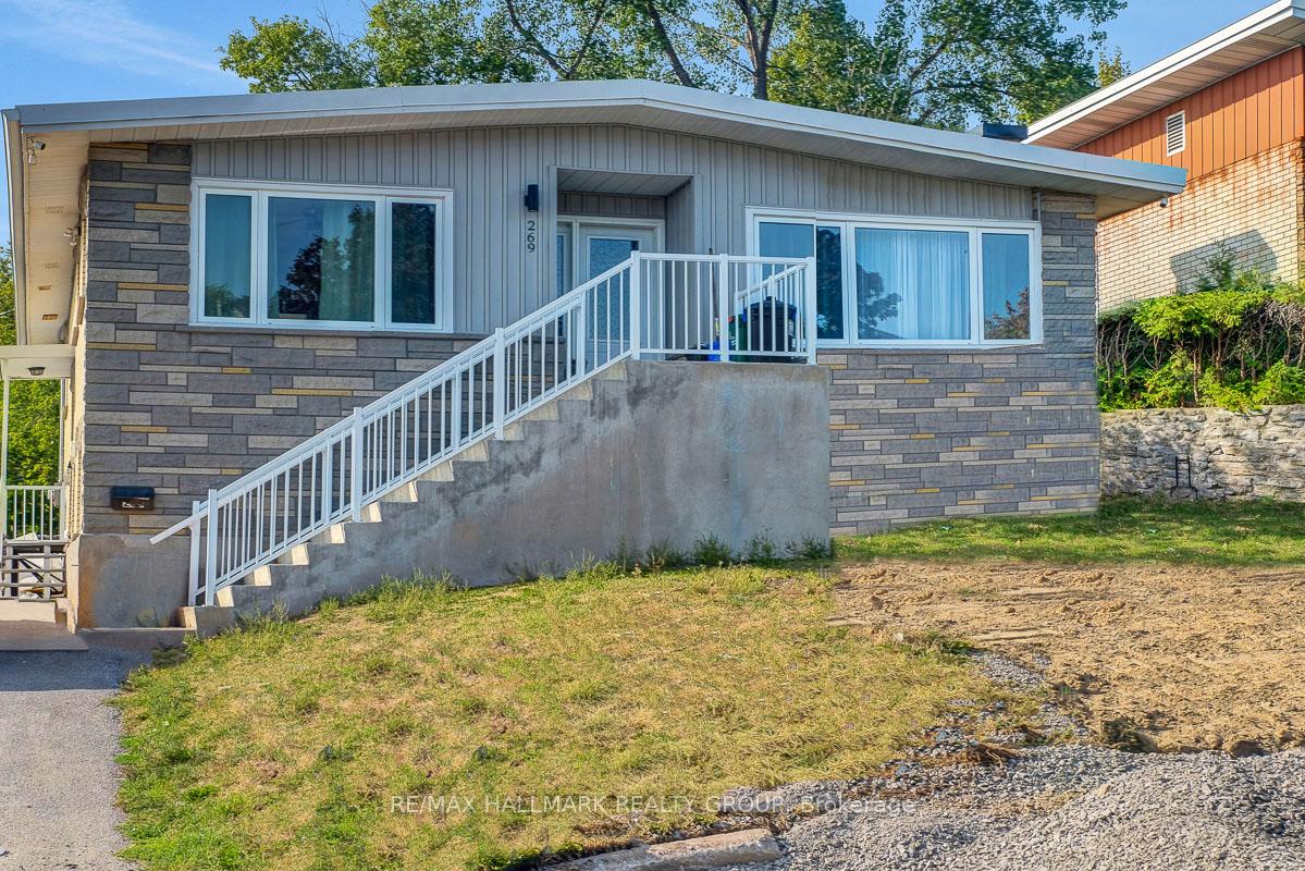Photo 2 of 269 Michel Circle, Ottawa, Vanier — HOMEH