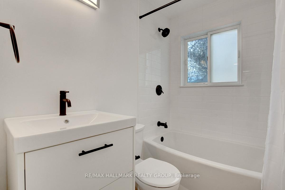 Photo 23 of 269 Michel Circle, Ottawa, Vanier — HOMEH