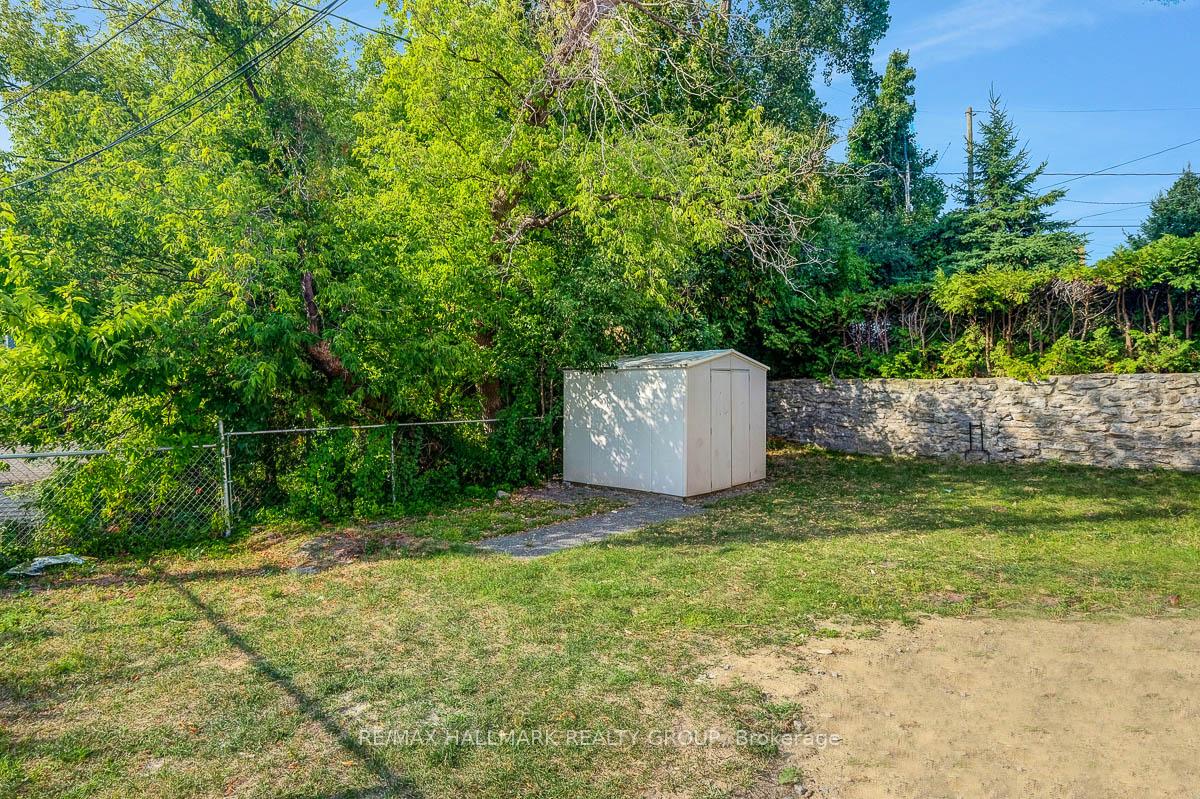 Photo 47 of 269 Michel Circle, Ottawa, Vanier — HOMEH