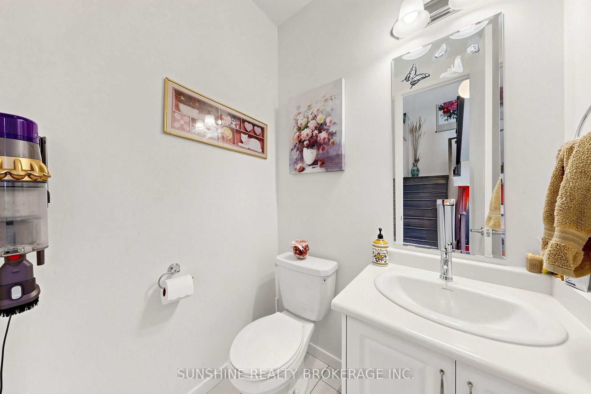 Photo 15 of 63 Wuhan Lane, Markham, Wismer — HOMEH