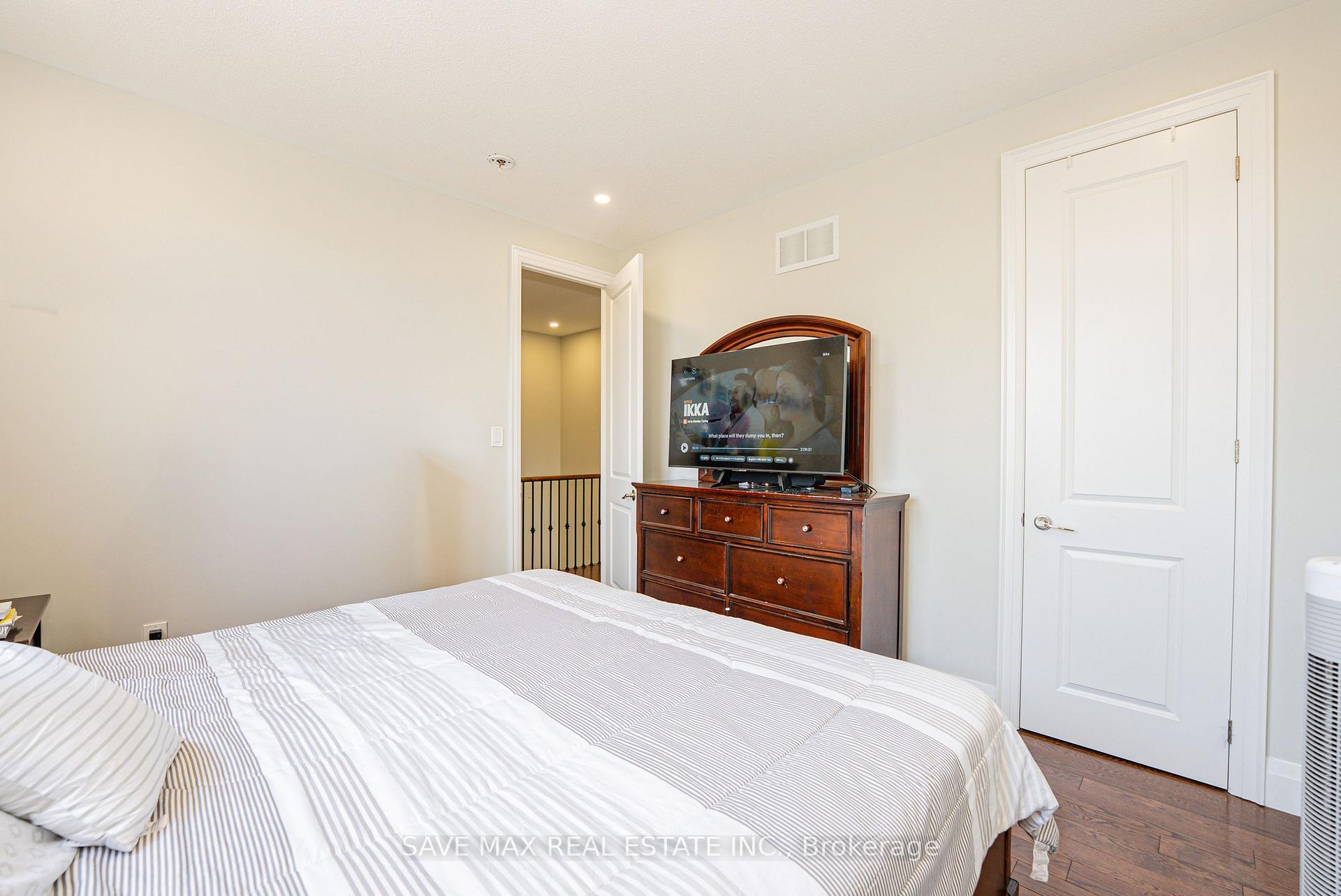 Photo 28 of 47 Legendary Circle, Brampton, Bram West — HOMEH
