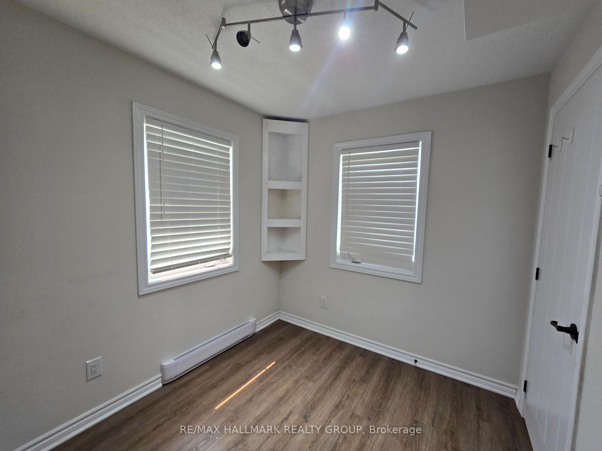 Photo 6 of 549 Ensatina Crescent, Ottawa, Barrhaven - Half Moon Bay — HOMEH