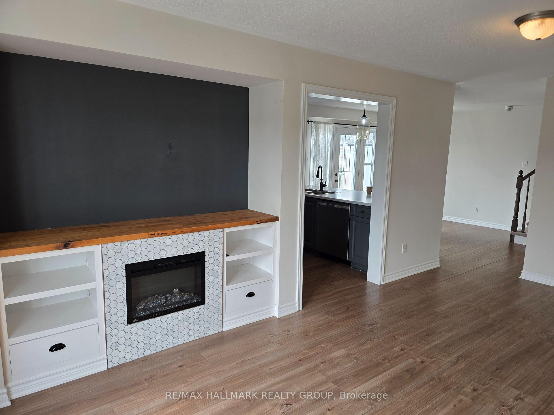 Photo 19 of 549 Ensatina Crescent, Ottawa, Barrhaven - Half Moon Bay — HOMEH