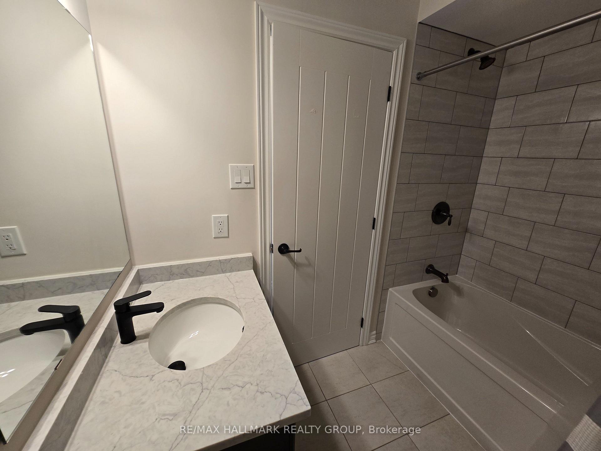Photo 22 of 549 Ensatina Crescent, Ottawa, Barrhaven - Half Moon Bay — HOMEH