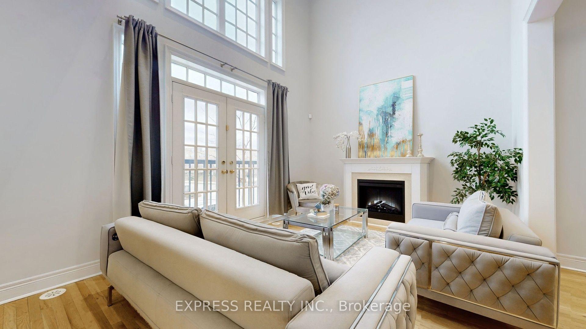 Photo 7 of 7 Mackenzie's Stand Avenue, Markham, Unionville — HOMEH