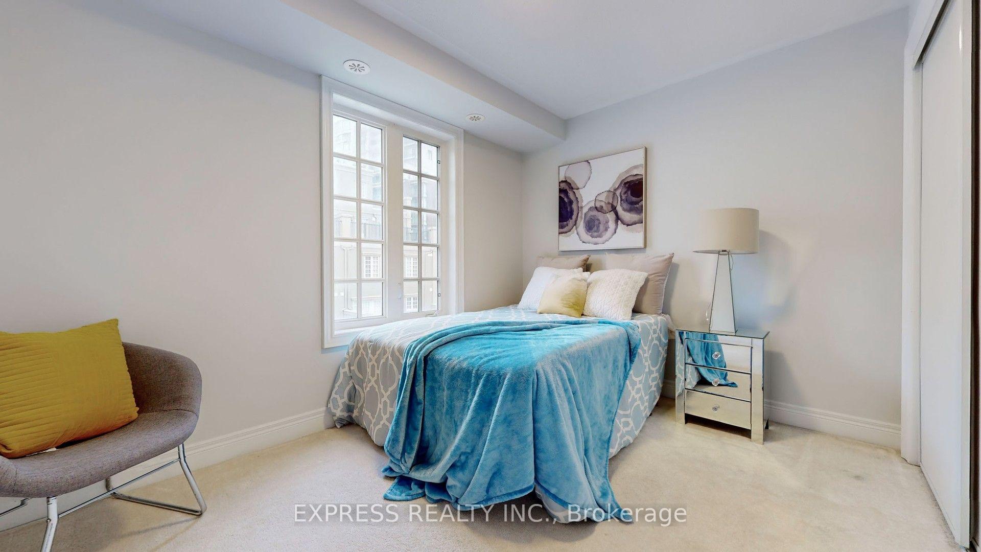 Photo 28 of 7 Mackenzie's Stand Avenue, Markham, Unionville — HOMEH