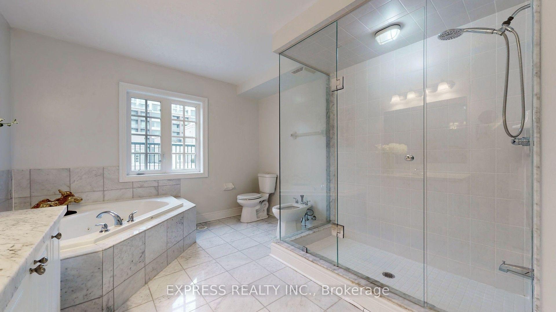 Photo 39 of 7 Mackenzie's Stand Avenue, Markham, Unionville — HOMEH