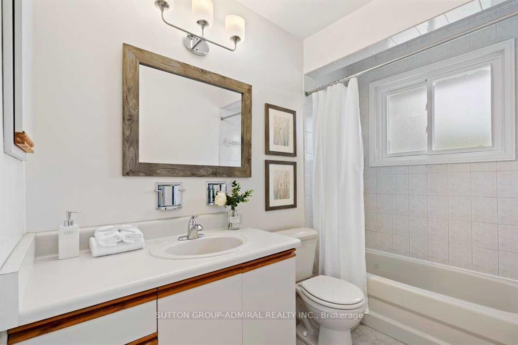 Photo 11 of Unit Main, 21 Corning Road, North York, Don Valley Village — HOMEH