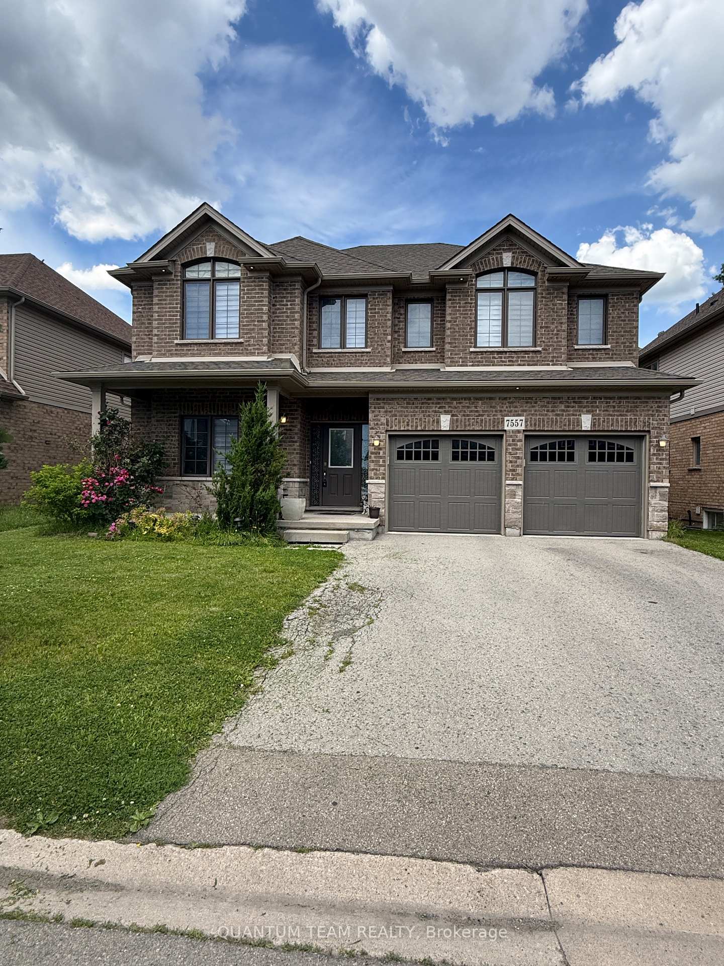 Photo 1 of Unit Upper, 7557 Lionshead Avenue, Niagara Falls, Oldfield — HOMEH