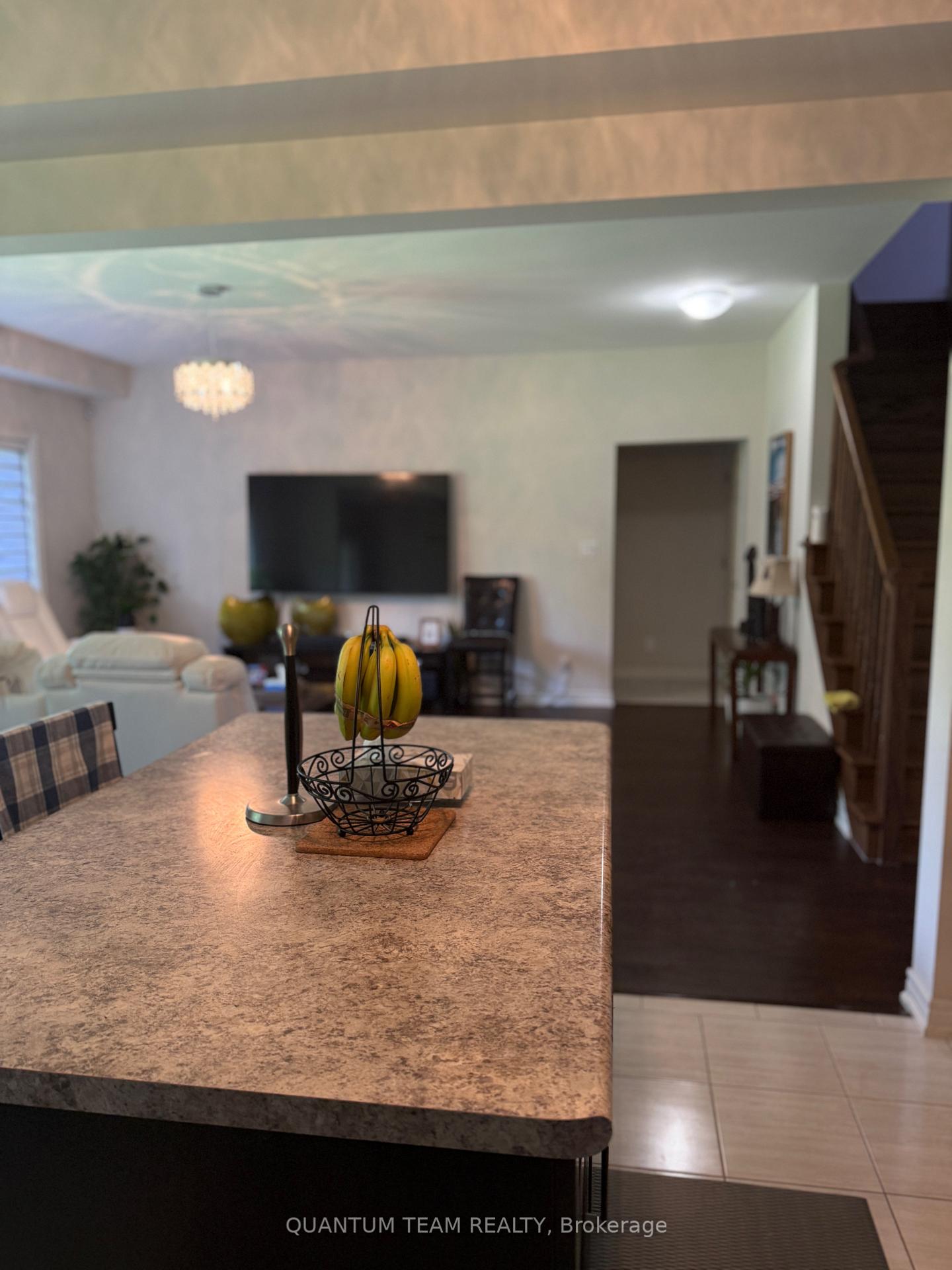 Photo 14 of Unit Upper, 7557 Lionshead Avenue, Niagara Falls, Oldfield — HOMEH