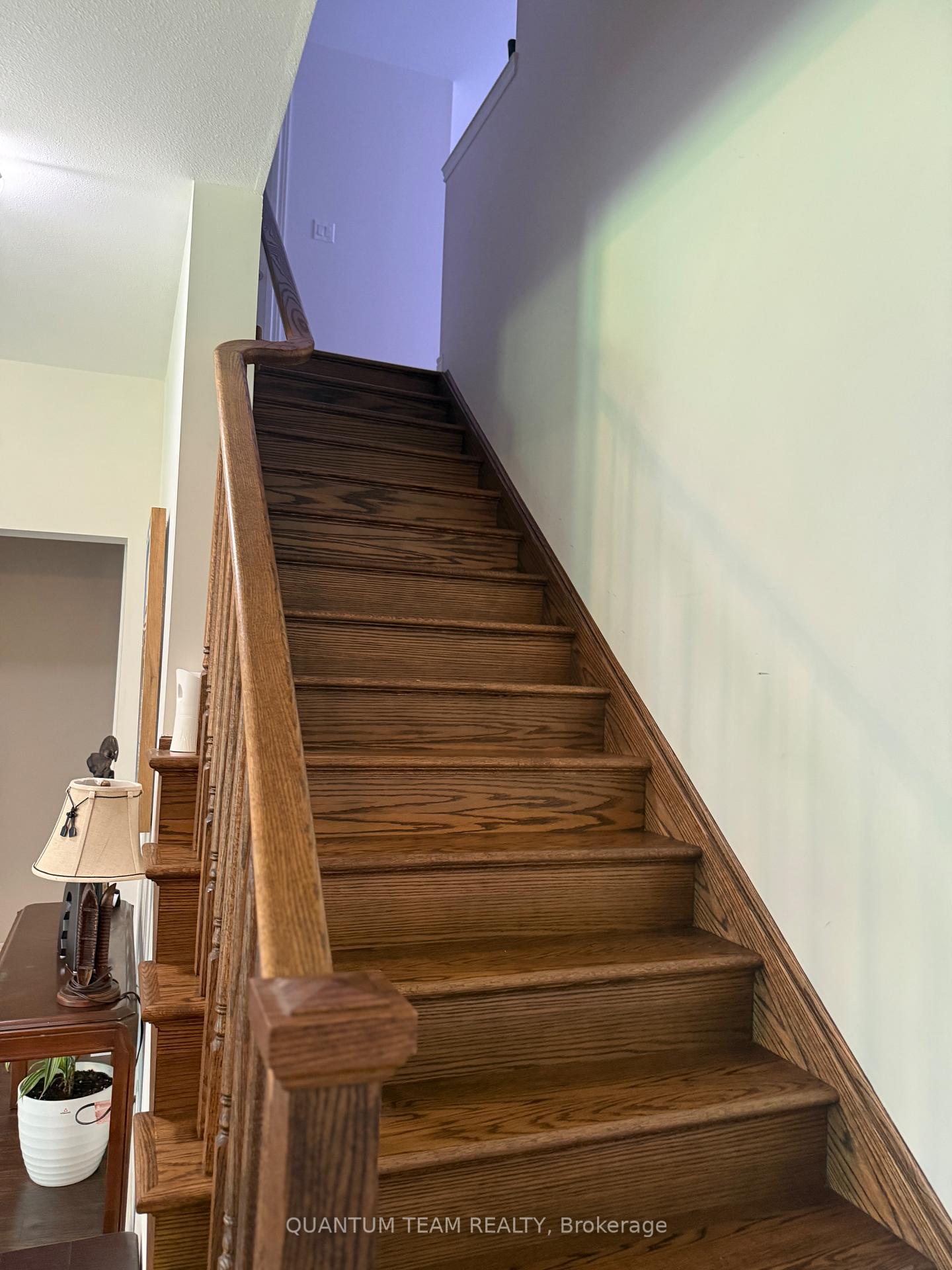 Photo 15 of Unit Upper, 7557 Lionshead Avenue, Niagara Falls, Oldfield — HOMEH