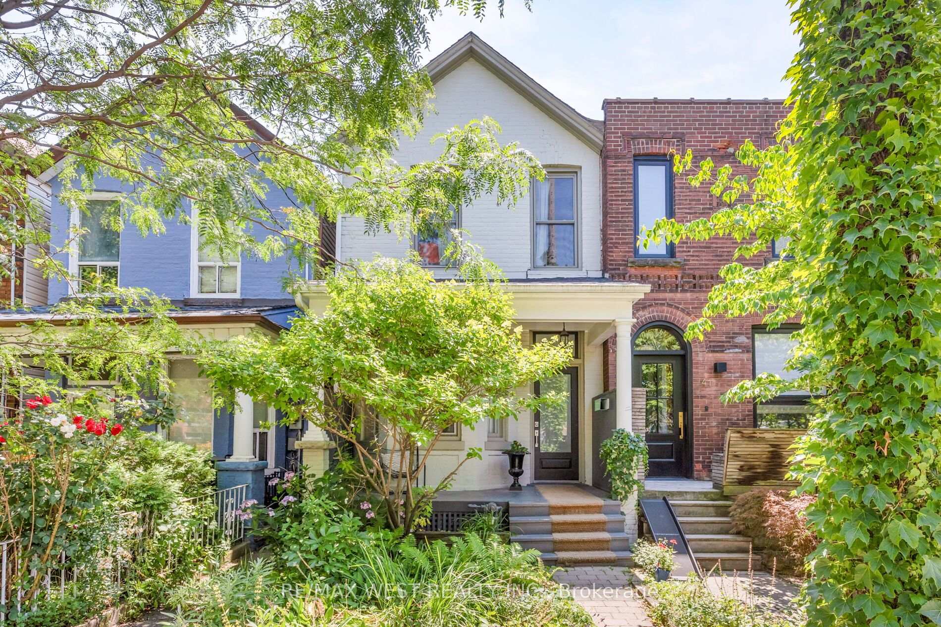 Photo 1 of 39 Shirley Street, Toronto, Little Portugal — HOMEH