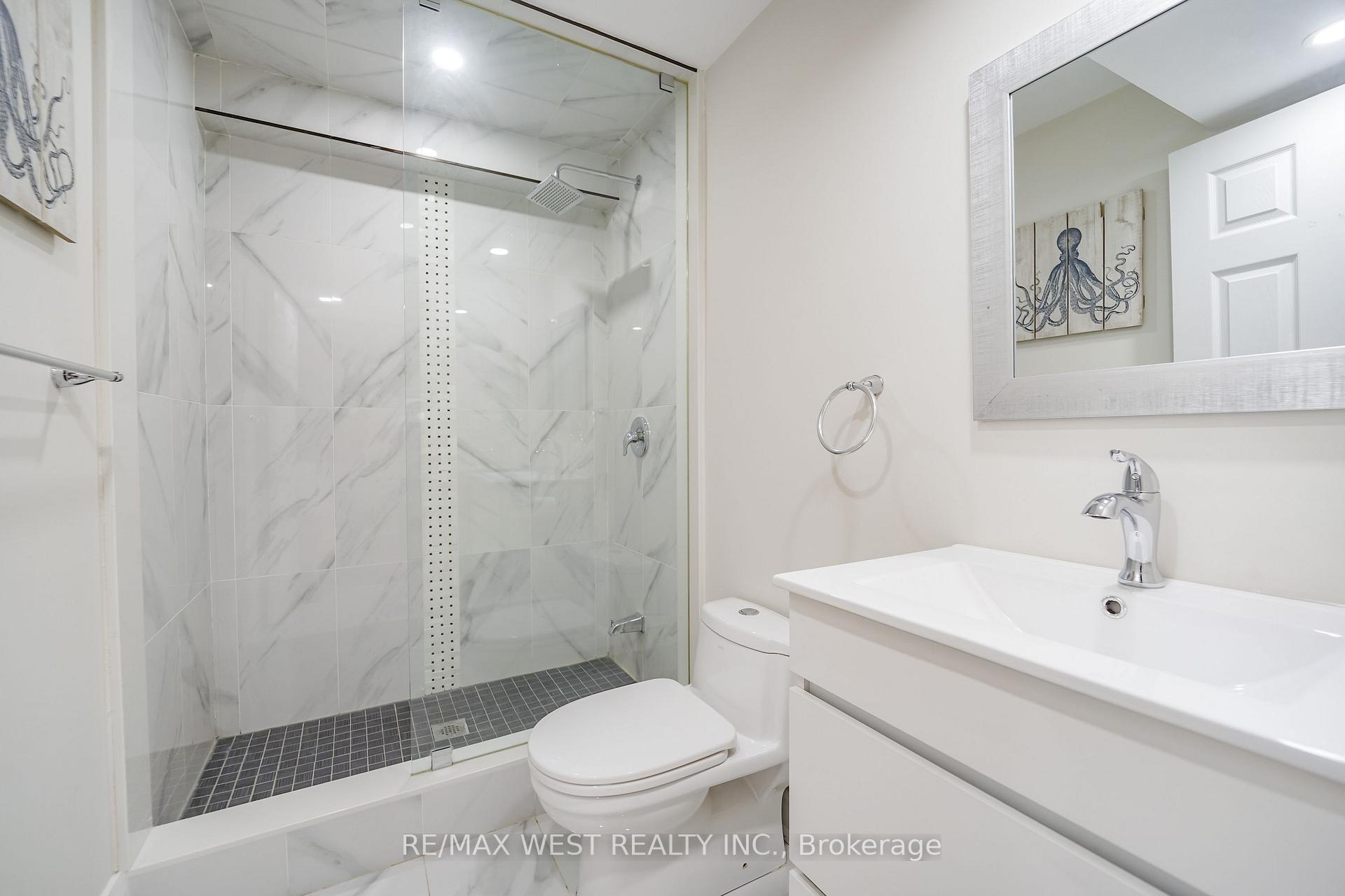 Photo 13 of 41 Knapton Drive, Newmarket, Woodland Hill — HOMEH